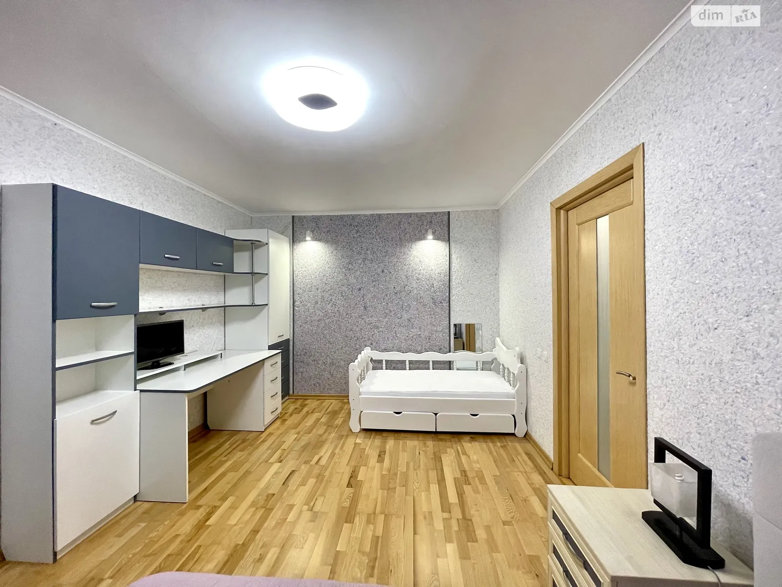 Сдается в аренду 1-комнатная квартира 41 кв. м в Виннице, ул. Николаевская, 8 - фото 1