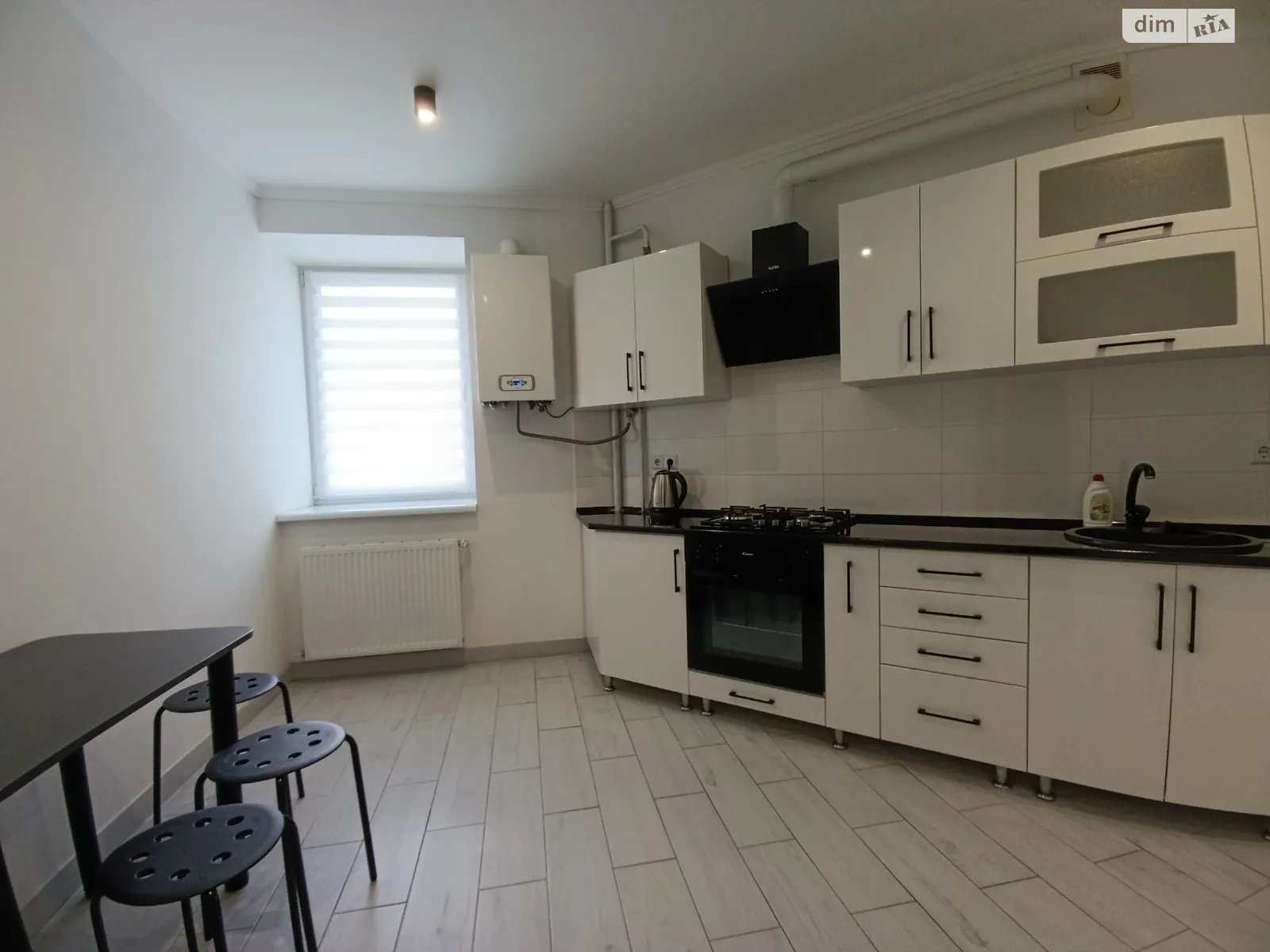 Сдается в аренду 1-комнатная квартира 43 кв. м в, цена: 13200 грн - фото 1