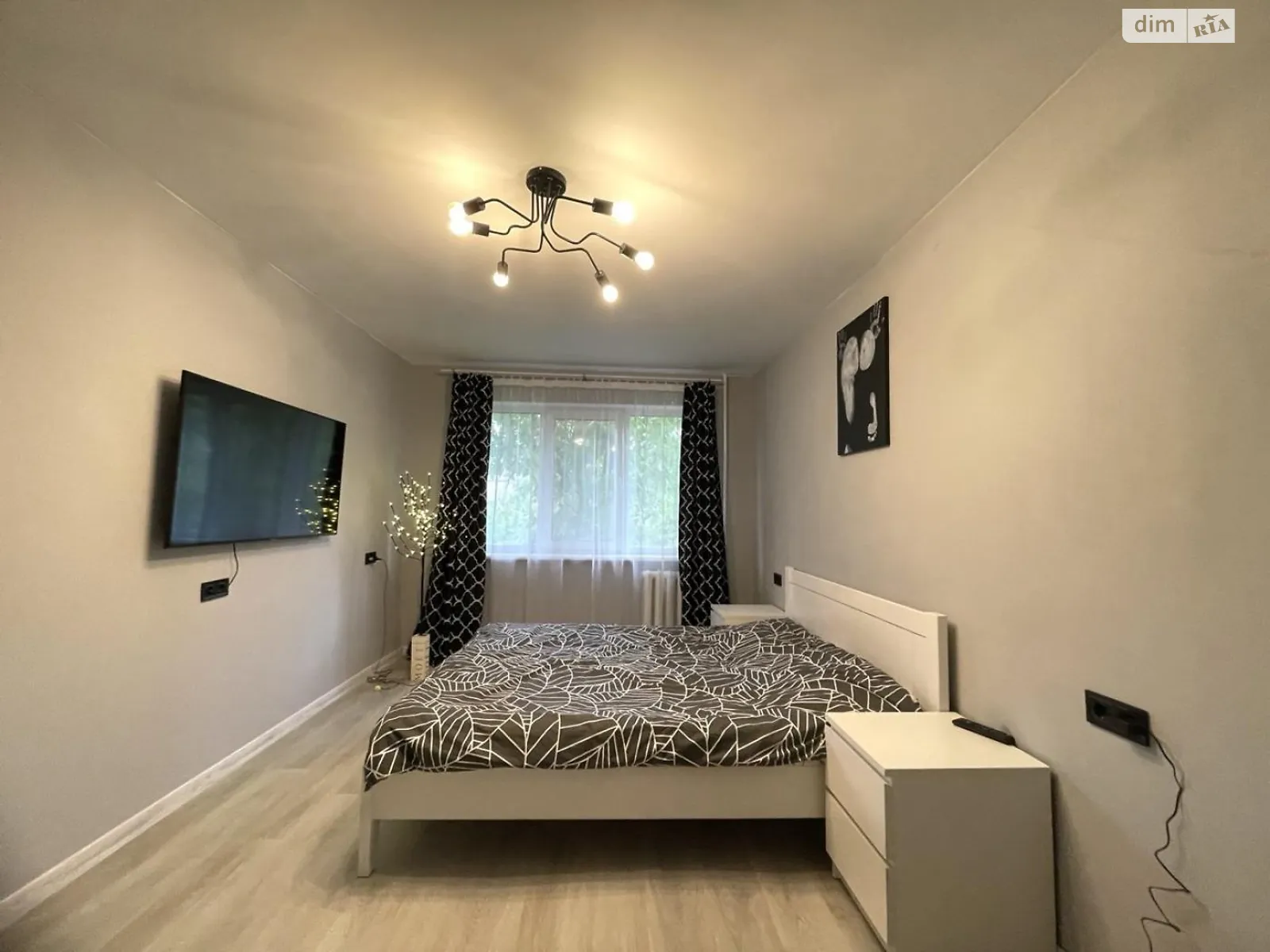 Продается 3-комнатная квартира 62 кв. м в Львове, ул. Бориса Гринченко - фото 1