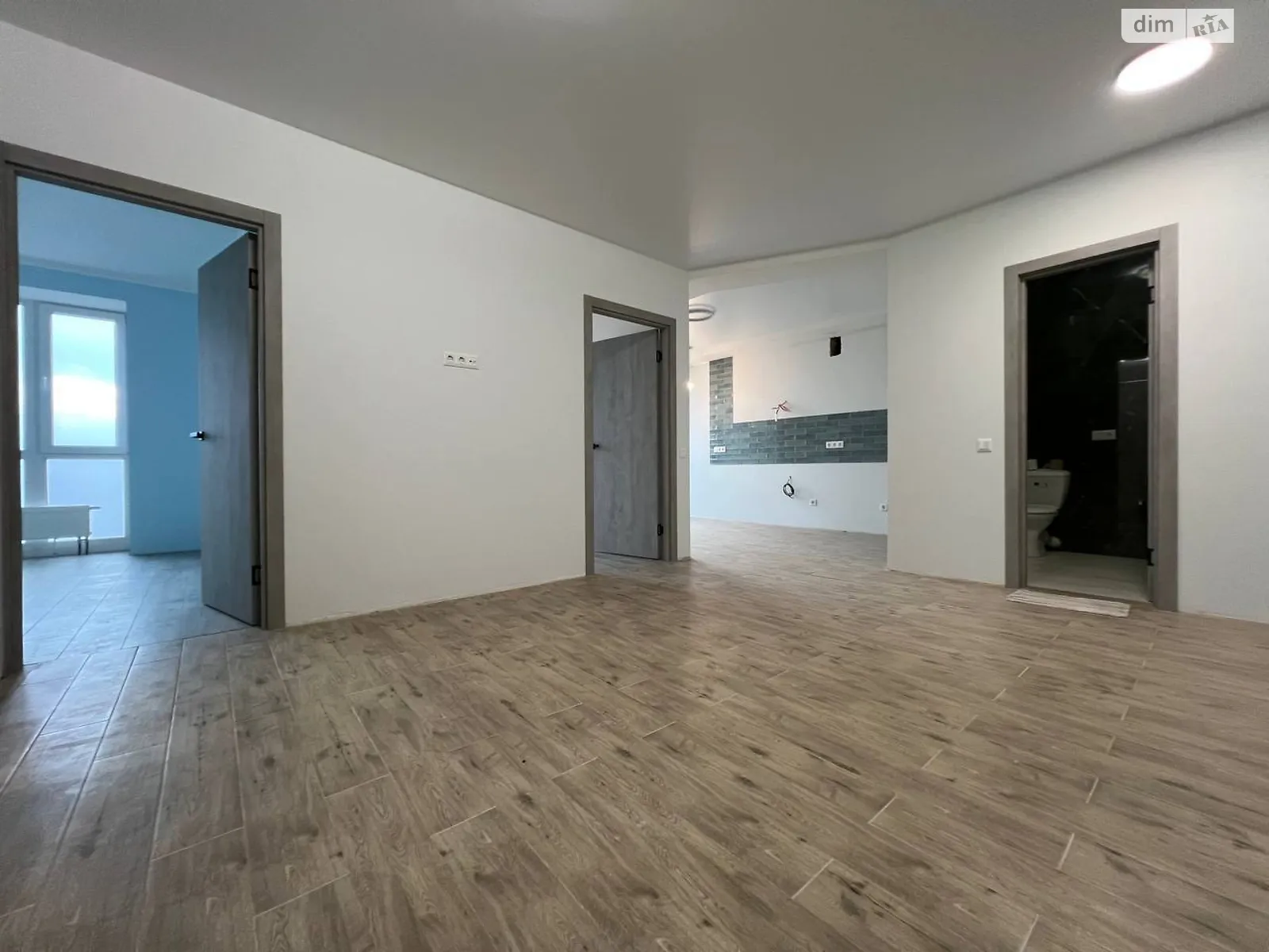 Продается 2-комнатная квартира 60 кв. м в Ирпене, ул. Соборная(ІІІ Интернационала), 122 - фото 1