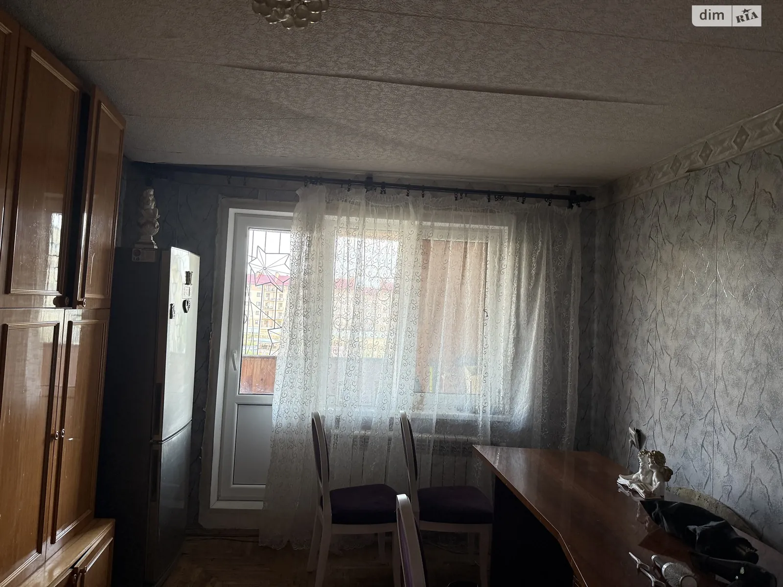 Продается 4-комнатная квартира 83.3 кв. м в Ужгороде, ул. Капушанская(Победы), 175 - фото 1