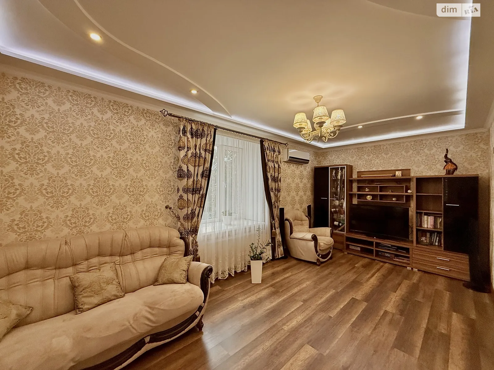 Продается 3-комнатная квартира 95 кв. м в Виннице, ул. Киевская, 29 корпус 8 - фото 1