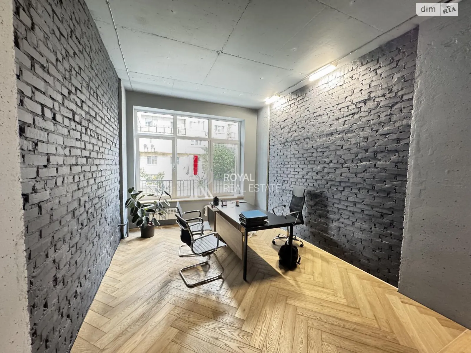 Здається в оренду офіс 103.2 кв. м в бізнес-центрі, цена: 2000 $ - фото 1