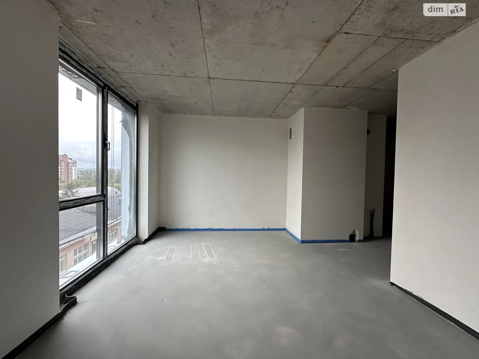 Продается 1-комнатная квартира 37 кв. м в Ивано-Франковске, ул. Гетьмана Ивана Мазепы - фото 1