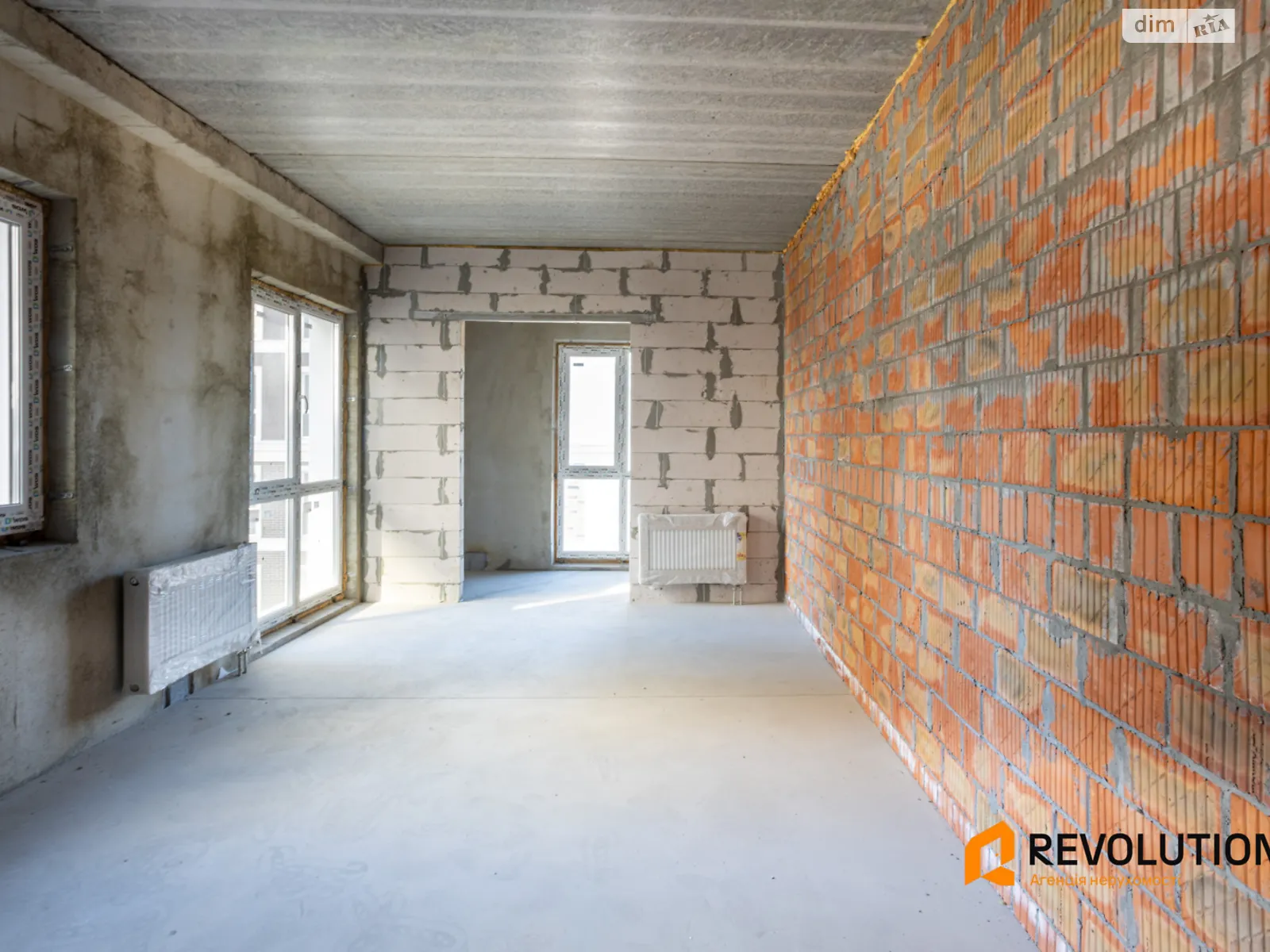 Продается 1-комнатная квартира 29.5 кв. м в Киеве, ул. Михаила Максимовича, 28К - фото 1