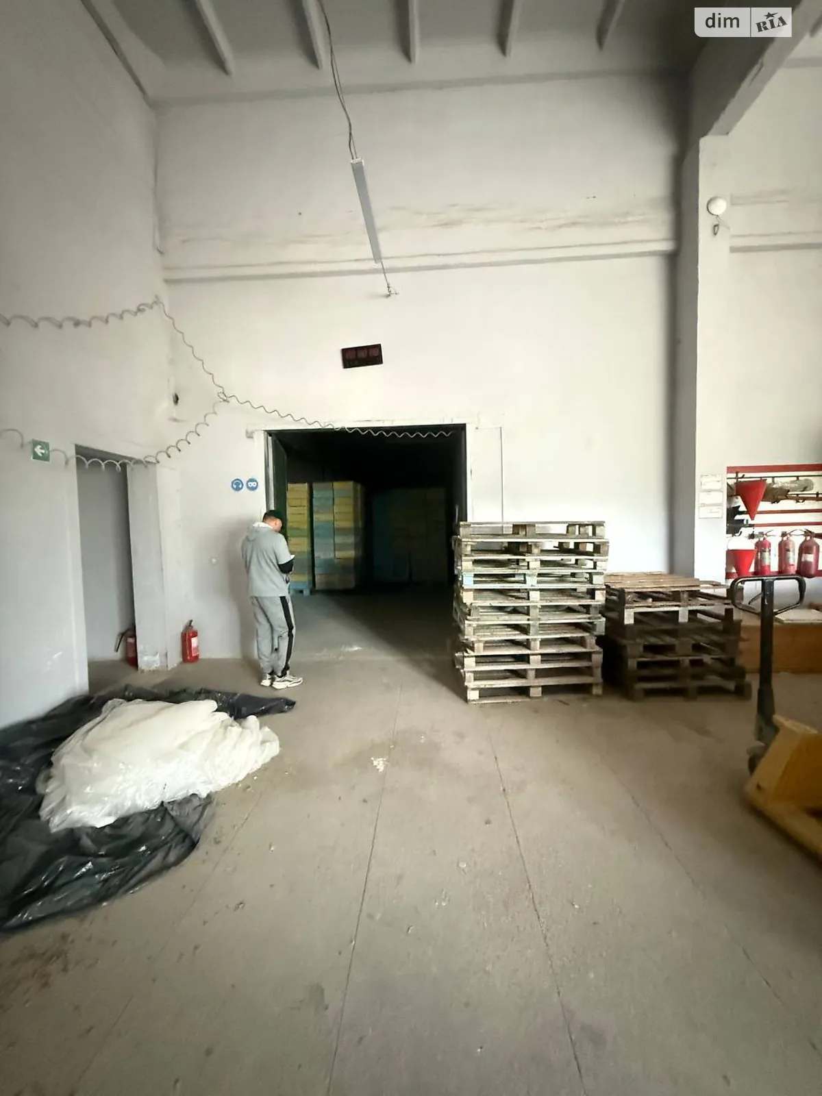 Здається в оренду приміщення вільного призначення 800 кв. м в 1-поверховій будівлі, цена: 120000 грн - фото 1