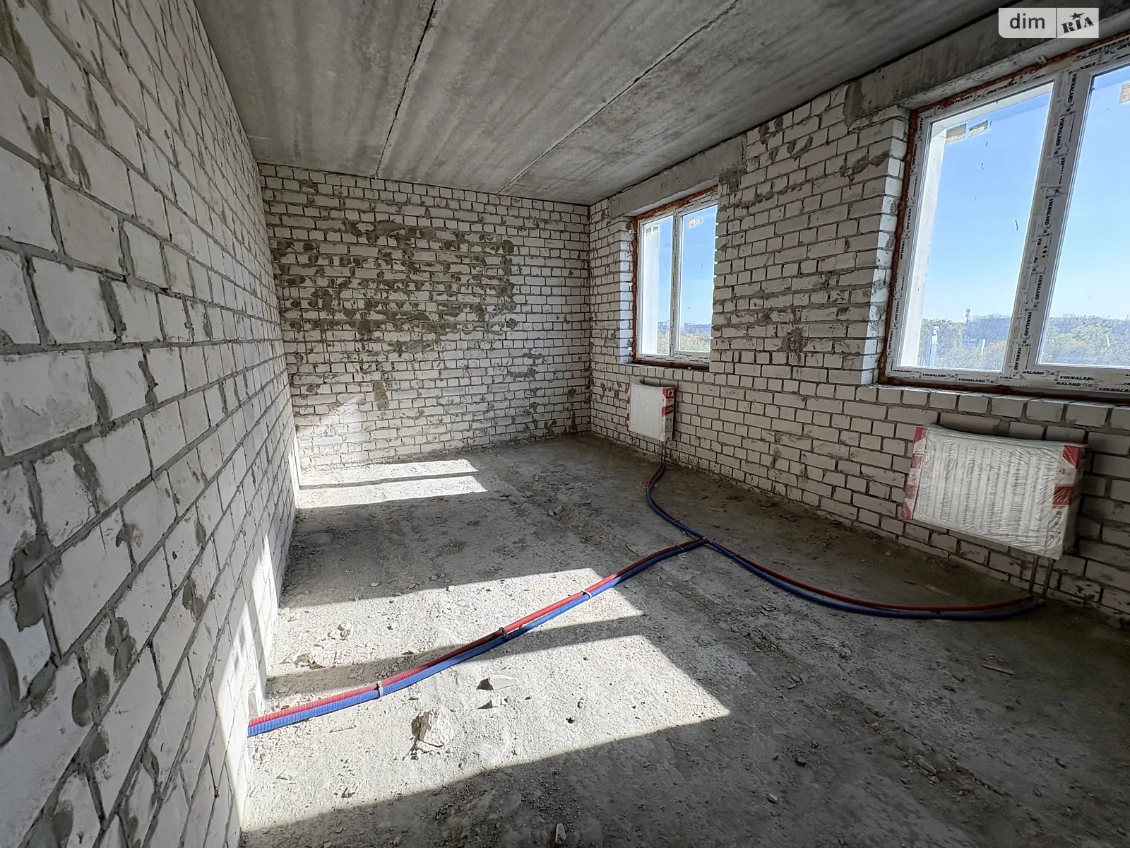 Продается 3-комнатная квартира 82 кв. м в Харькове, просп. Героев Харькова(Московский), 270В - фото 1