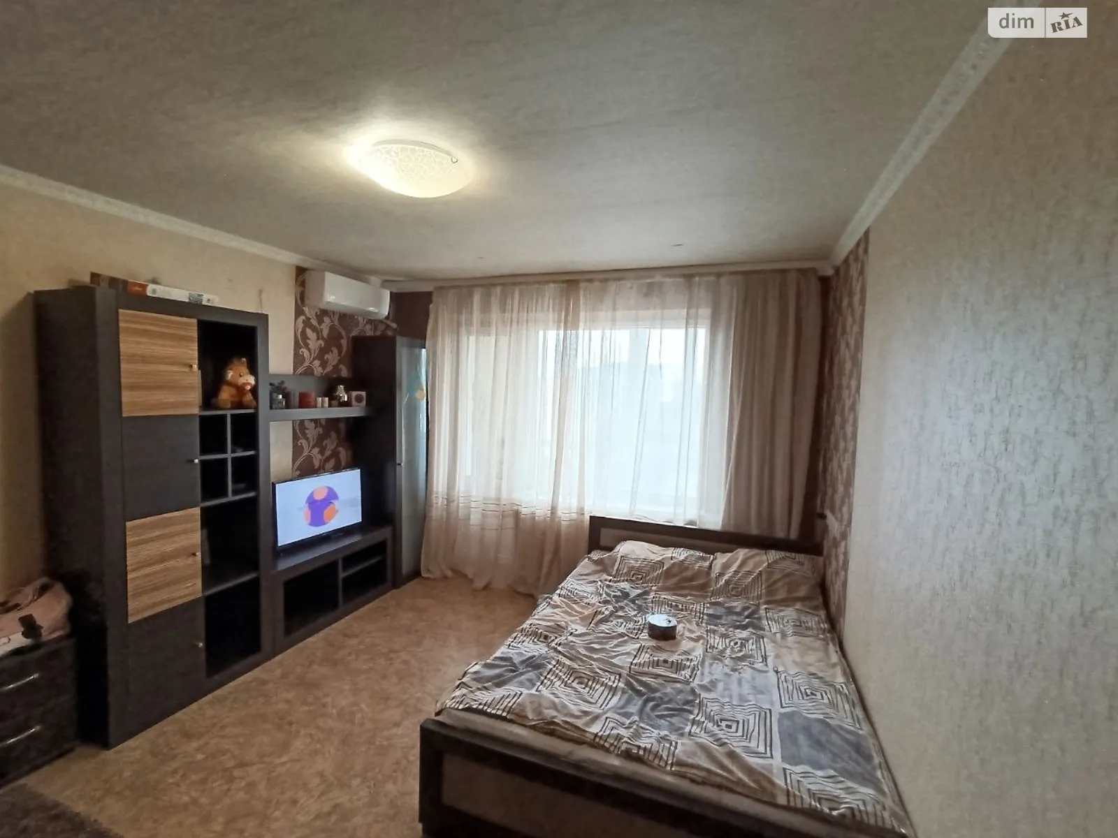 Продается 1-комнатная квартира 40.4 кв. м в Днепре, ул. Рабочая, 71 - фото 1