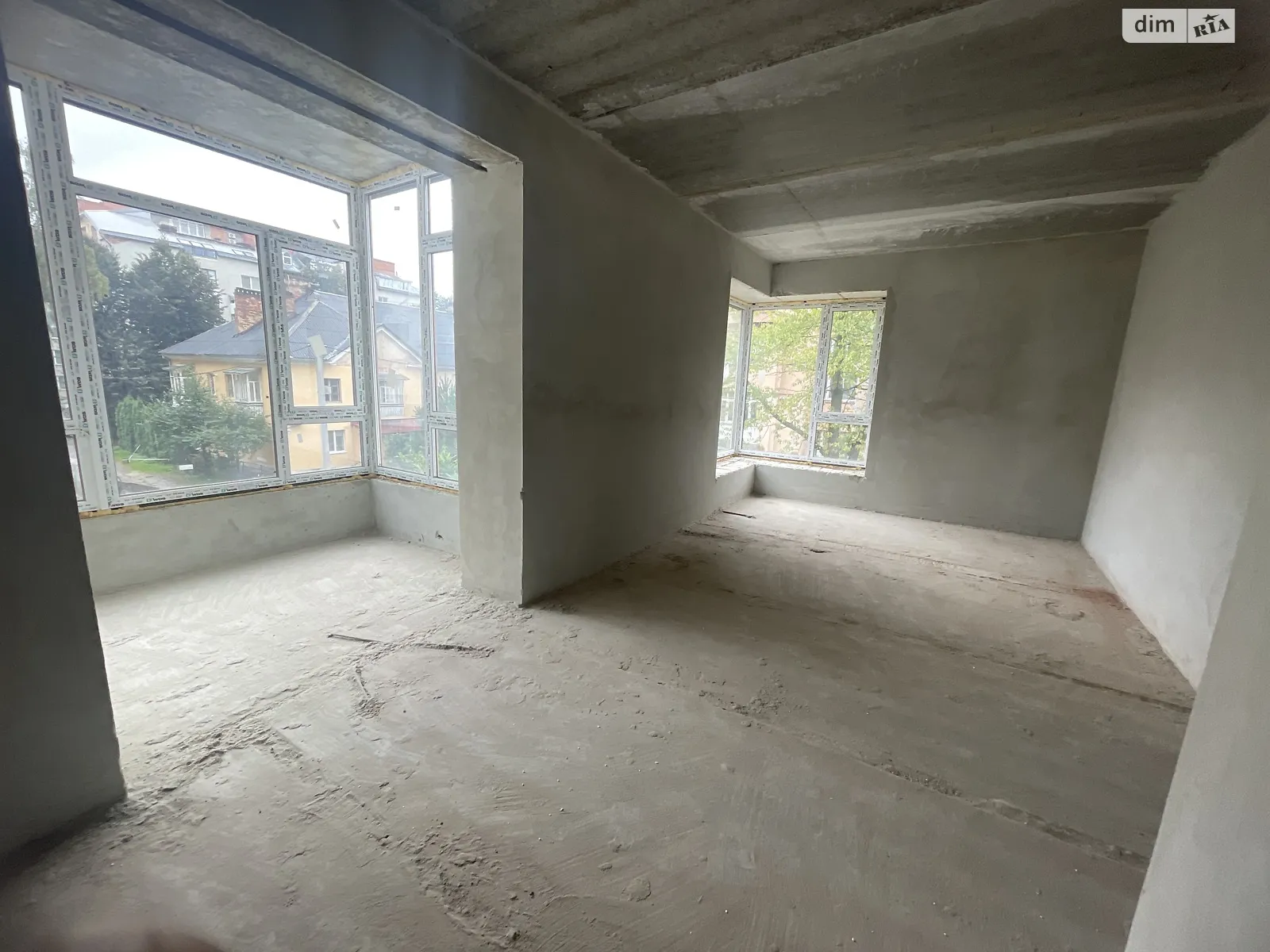 Продается 1-комнатная квартира 50.3 кв. м в Ивано-Франковске, ул. Вячеслава Черновола - фото 1