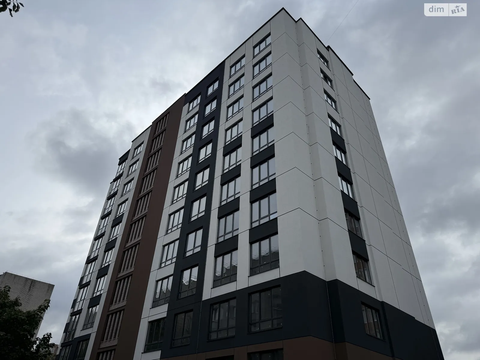 2-комнатная квартира 57.7 кв. м в Тернополе, ул. Черновецкая - фото 1