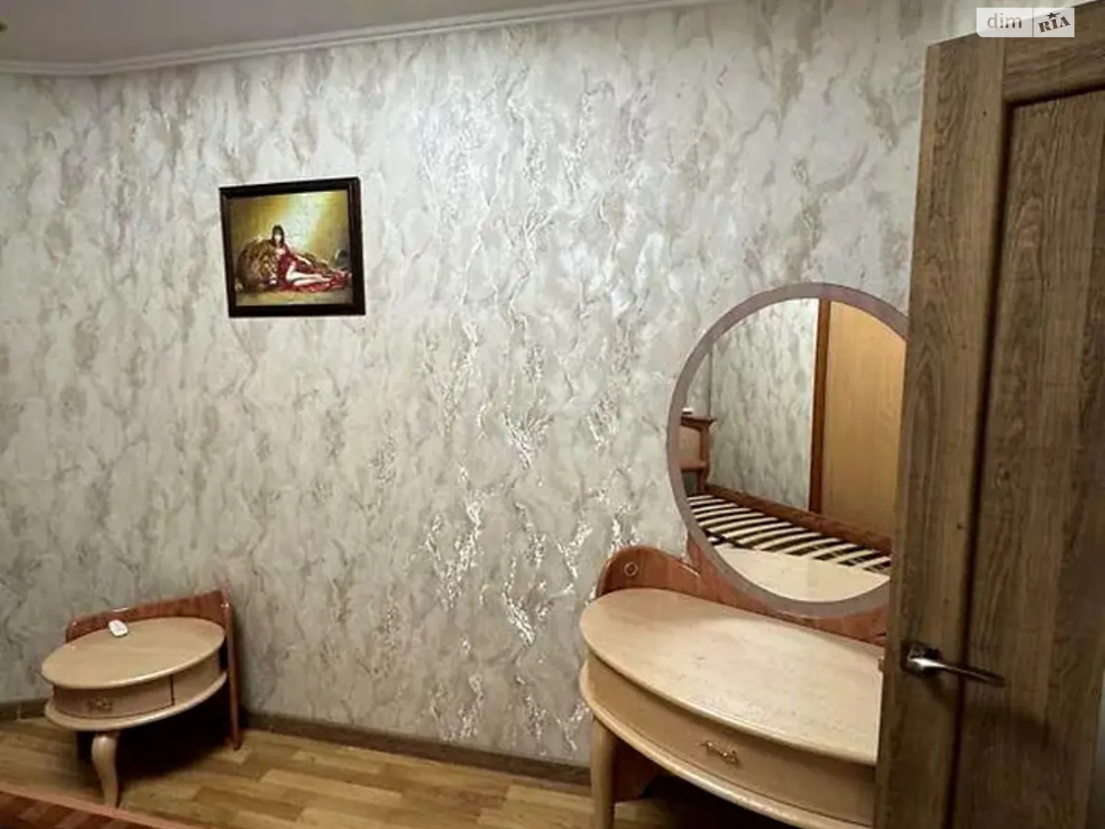 3-комнатная квартира 68 кв. м в Тернополе, ул. Черновецкая, 53 - фото 1