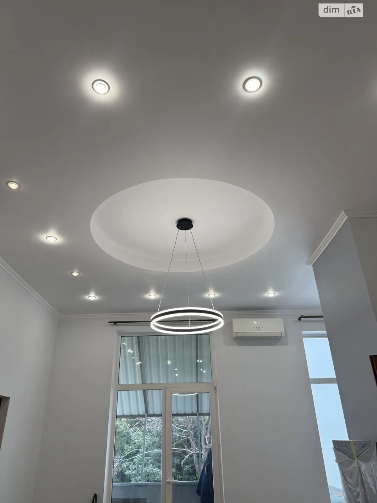 Сдается в аренду 1-комнатная квартира 49 кв. м в Киеве, ул. Лютеранская, 16 - фото 1