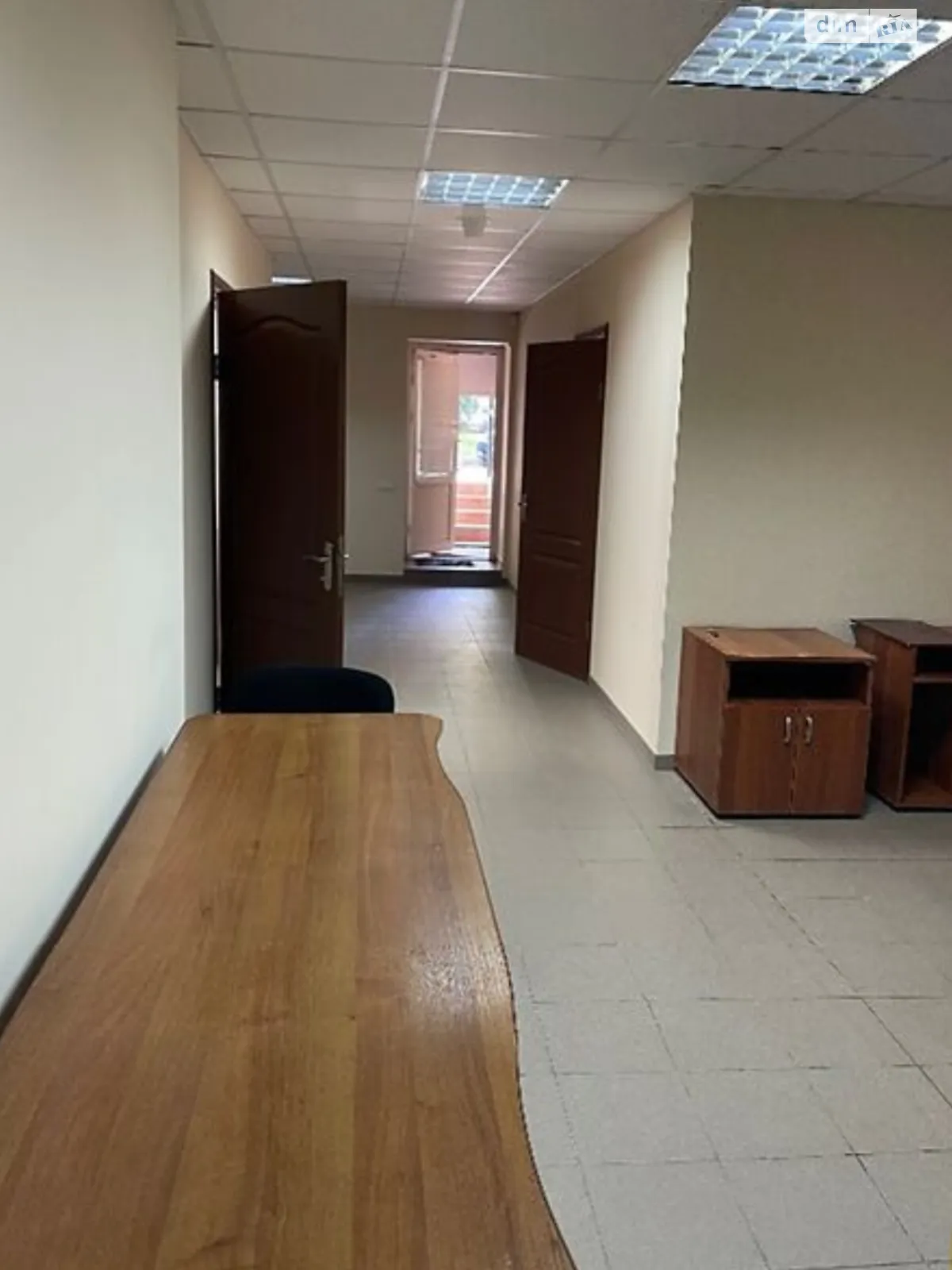 Сдается в аренду помещения свободного назначения 74 кв. м в 9-этажном здании, цена: 20000 грн - фото 1