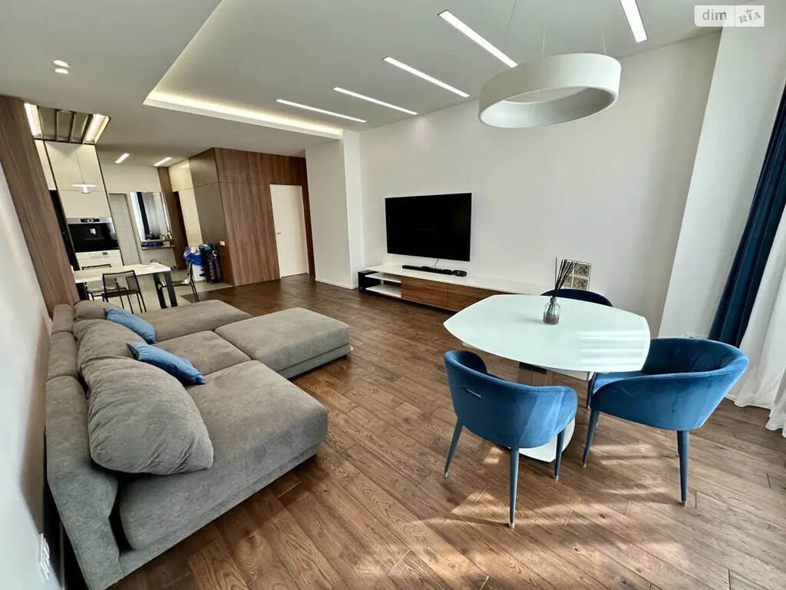 Продается 2-комнатная квартира 115 кв. м в Днепре, ул. Симферопольская, 2Л - фото 1