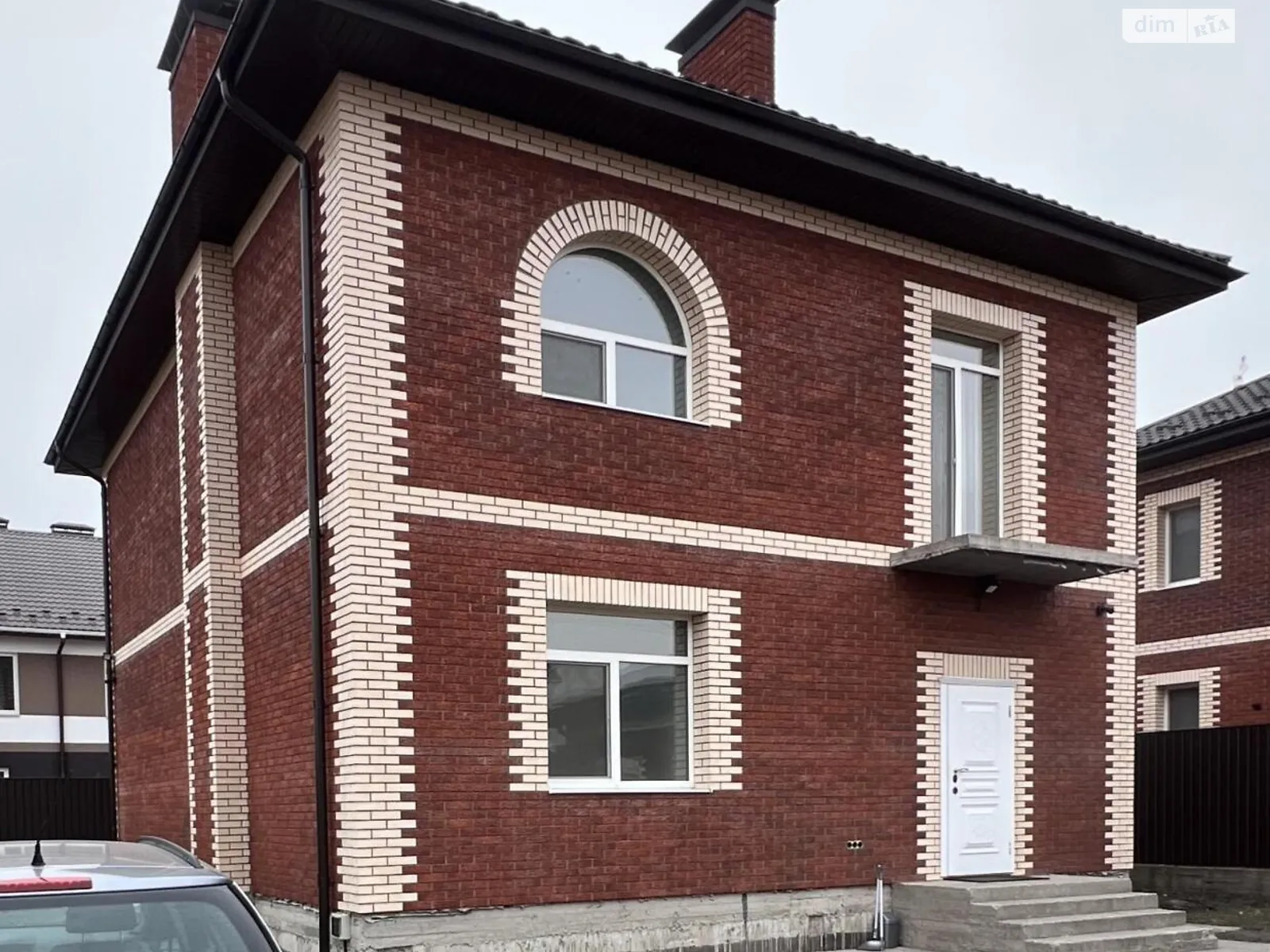 Продается дом на 2 этажа 162 кв. м с верандой, цена: 260000 $ - фото 1