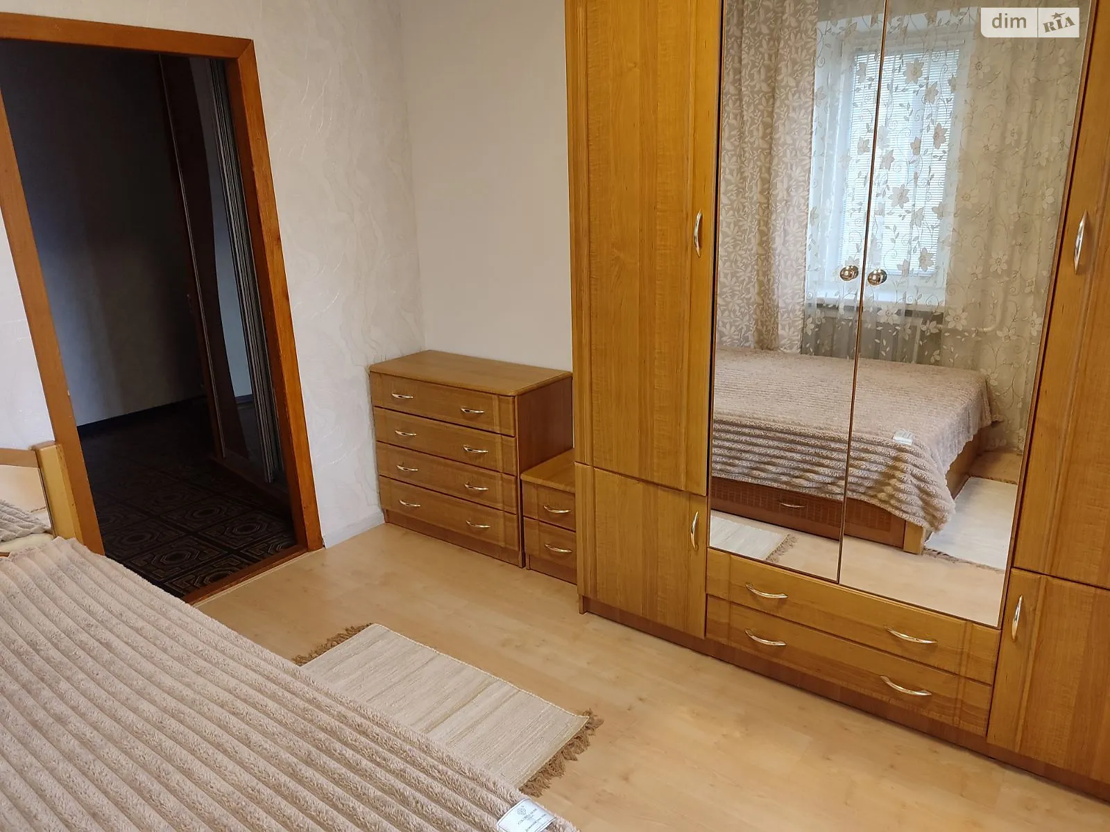 Продается 3-комнатная квартира 67 кв. м в Ровно, ул. Ленокомбинатовская, 1 - фото 1