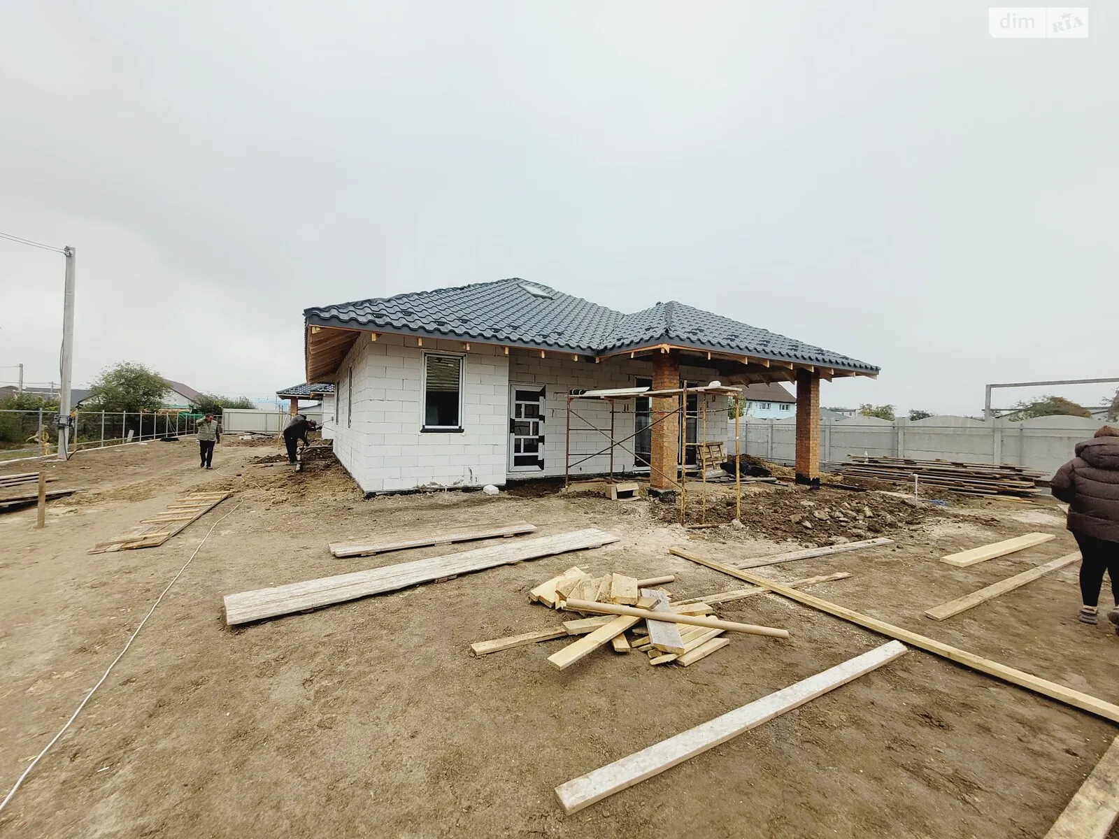 Продается одноэтажный дом 120 кв. м с подвалом, цена: 105000 $ - фото 1