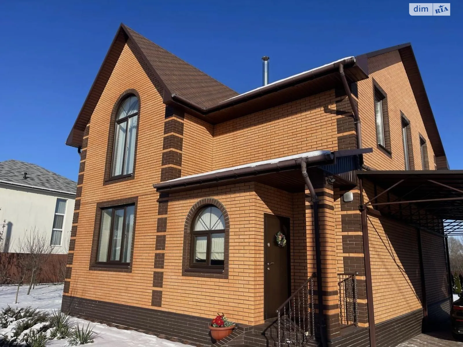 Продается дом на 2 этажа 180 кв. м с баней/сауной, цена: 285000 $ - фото 1