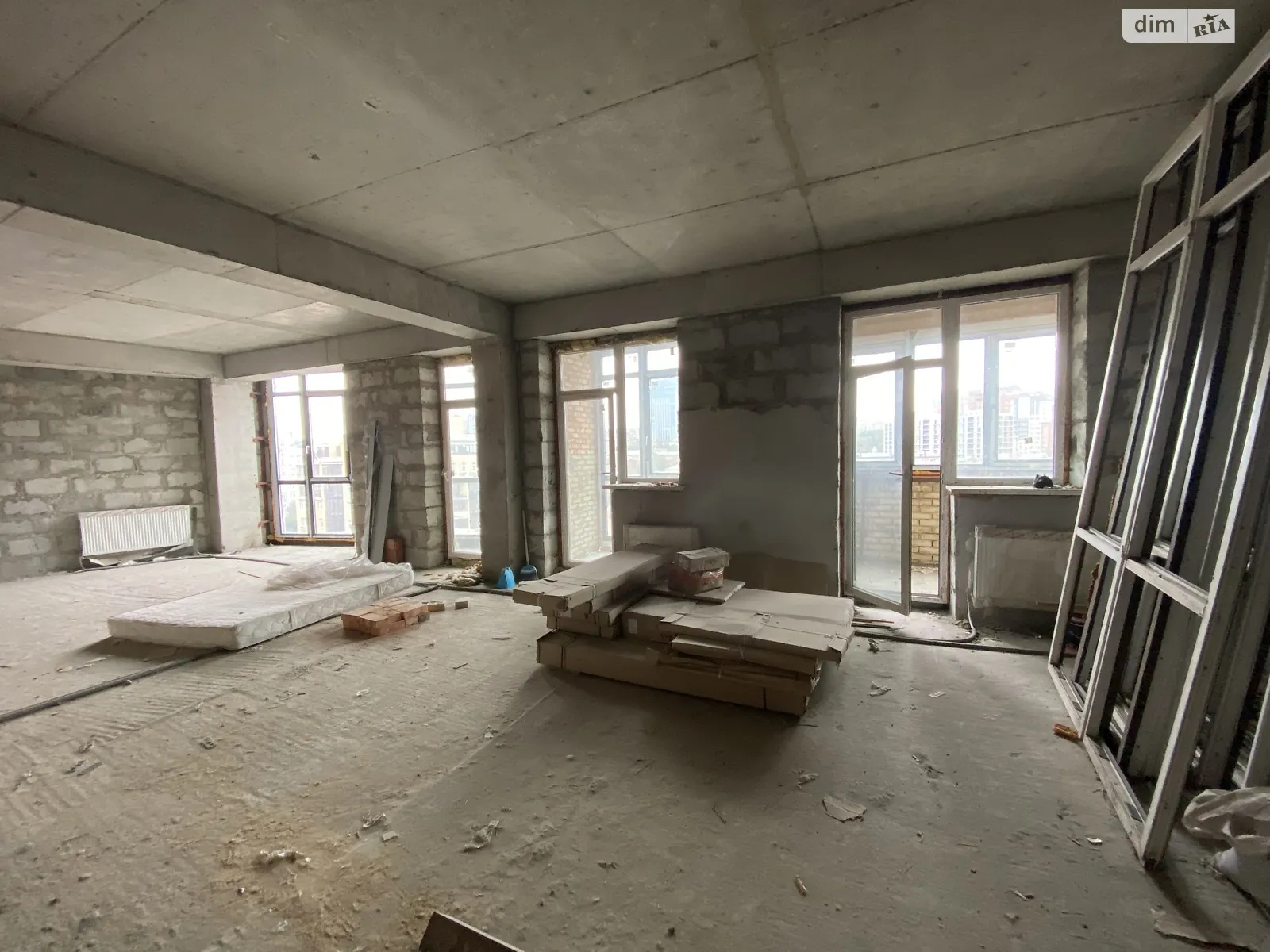 Продается 3-комнатная квартира 116 кв. м в Днепре, ул. Староказацкая(Комсомольская), 46А - фото 1