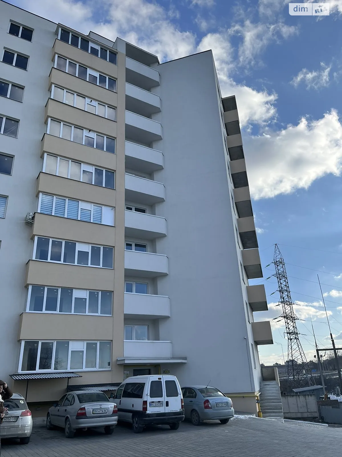 2-кімнатна квартира 69 кв. м у Тернополі, вул. Довженка Олександра, 32 - фото 1