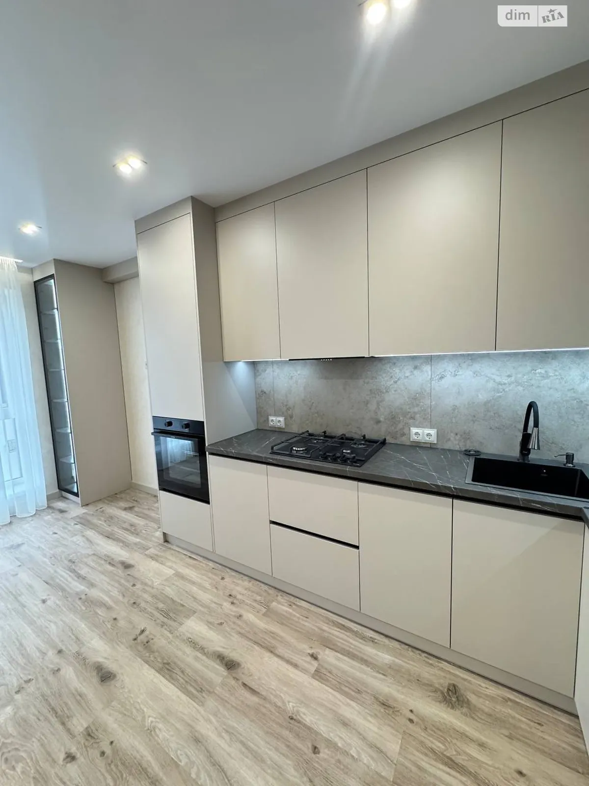 ул. Студенческая, 24 Южный Ровно ЖК На Щасливому, дом 36 - фото 3