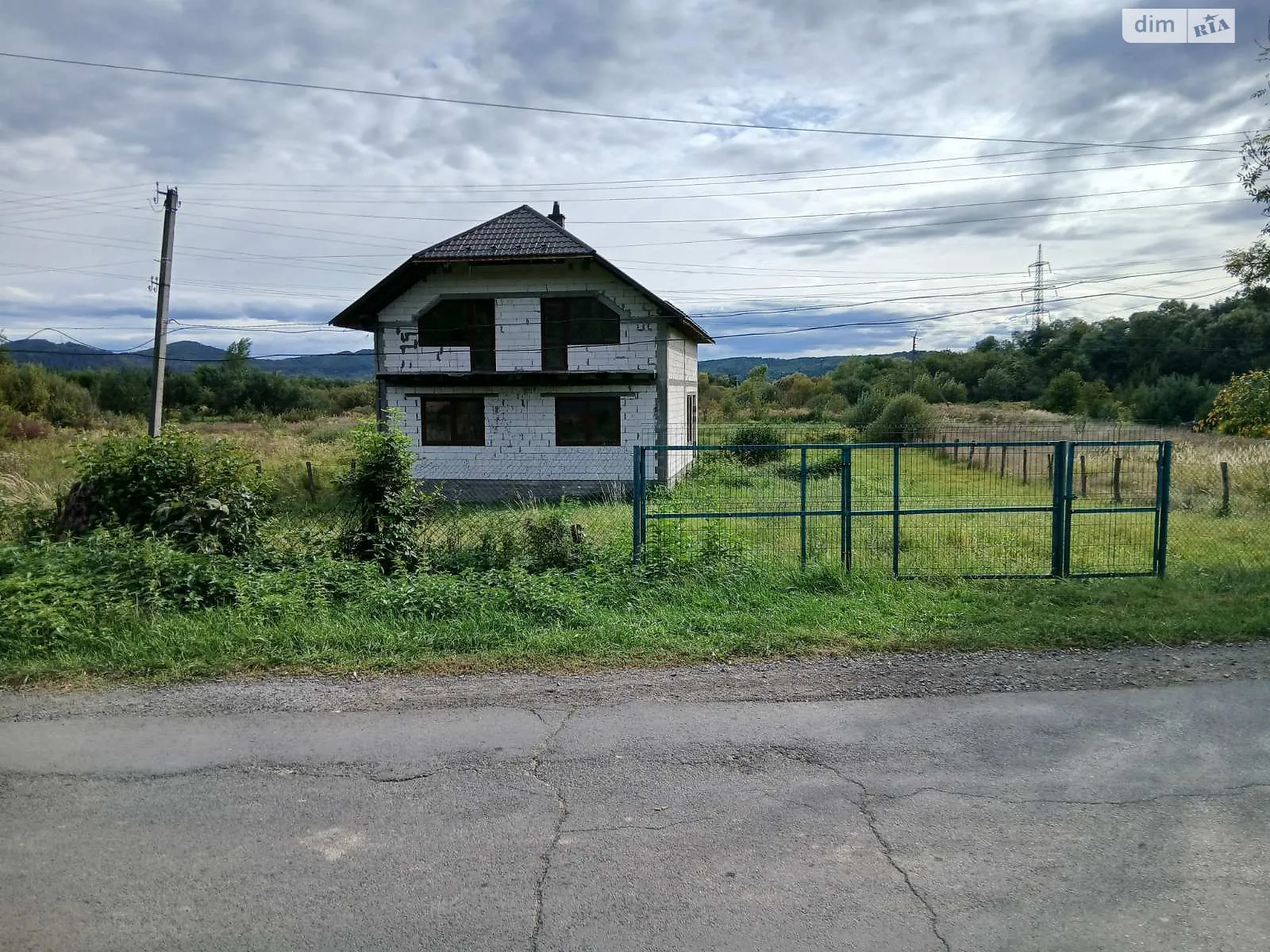Продается дом на 2 этажа 135 кв. м с мебелью, цена: 90000 $ - фото 1