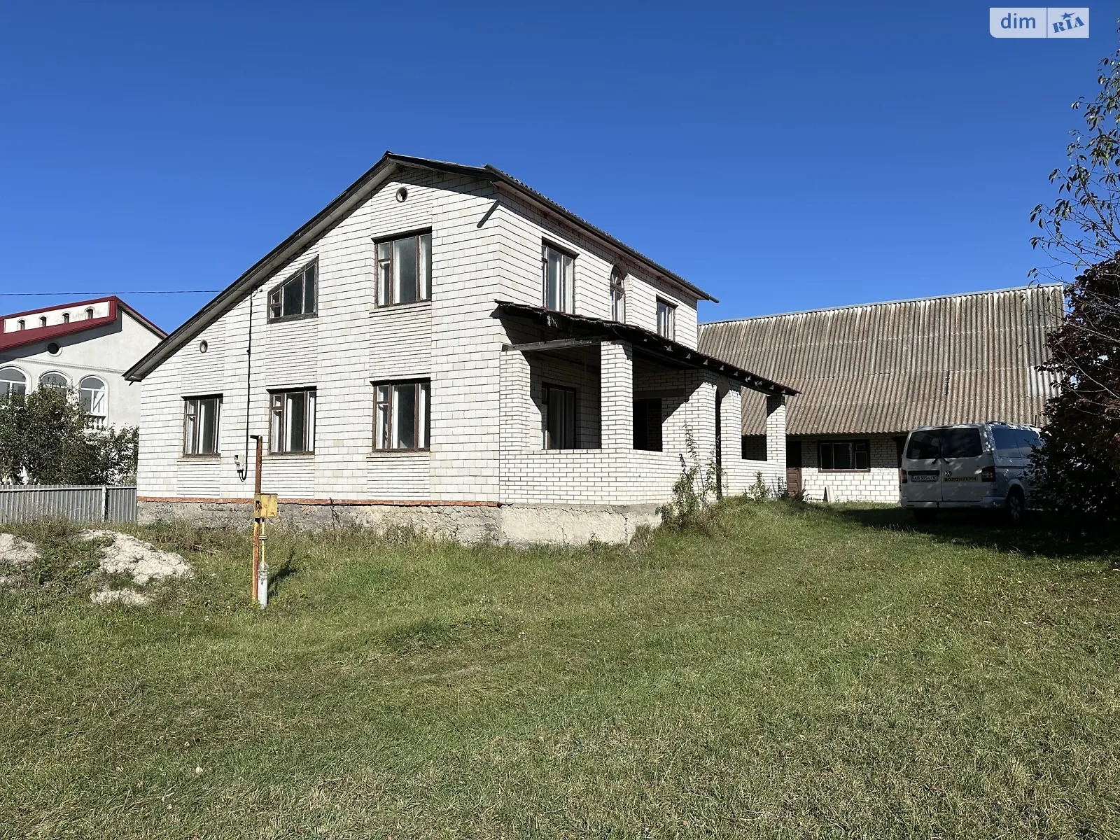 Продается дом на 2 этажа 111 кв. м с садом, цена: 32000 $ - фото 1