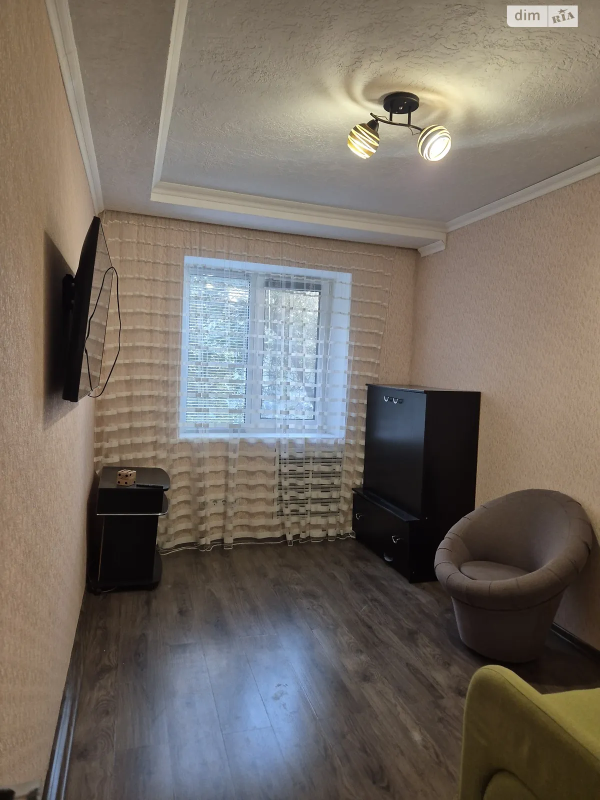 Продається 2-кімнатна квартира 42 кв. м у Кривому Розі, вул. Едуарда Фукса(Тухачевського), 36 - фото 1