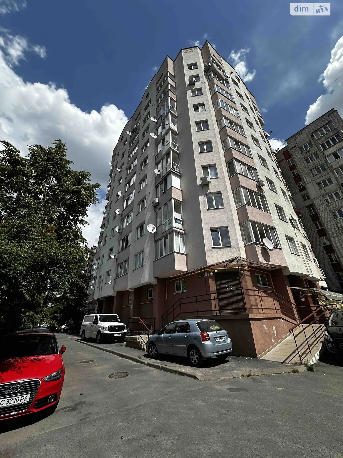 Здається в оренду офіс 100 кв. м в бізнес-центрі, цена: 22000 грн - фото 1