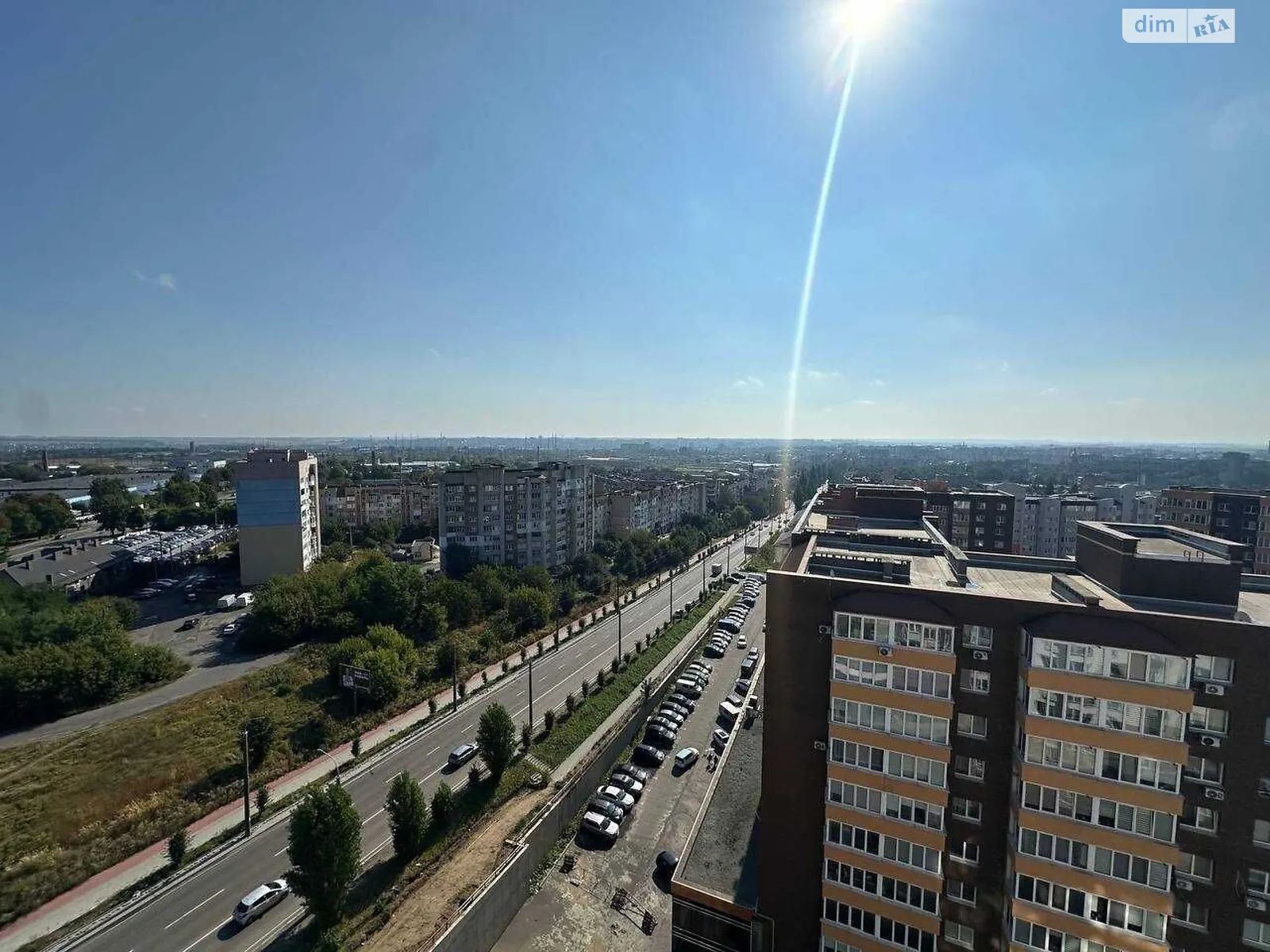 Продается 2-комнатная квартира 80.5 кв. м в Ровно, ул. Соборная, 289 - фото 1