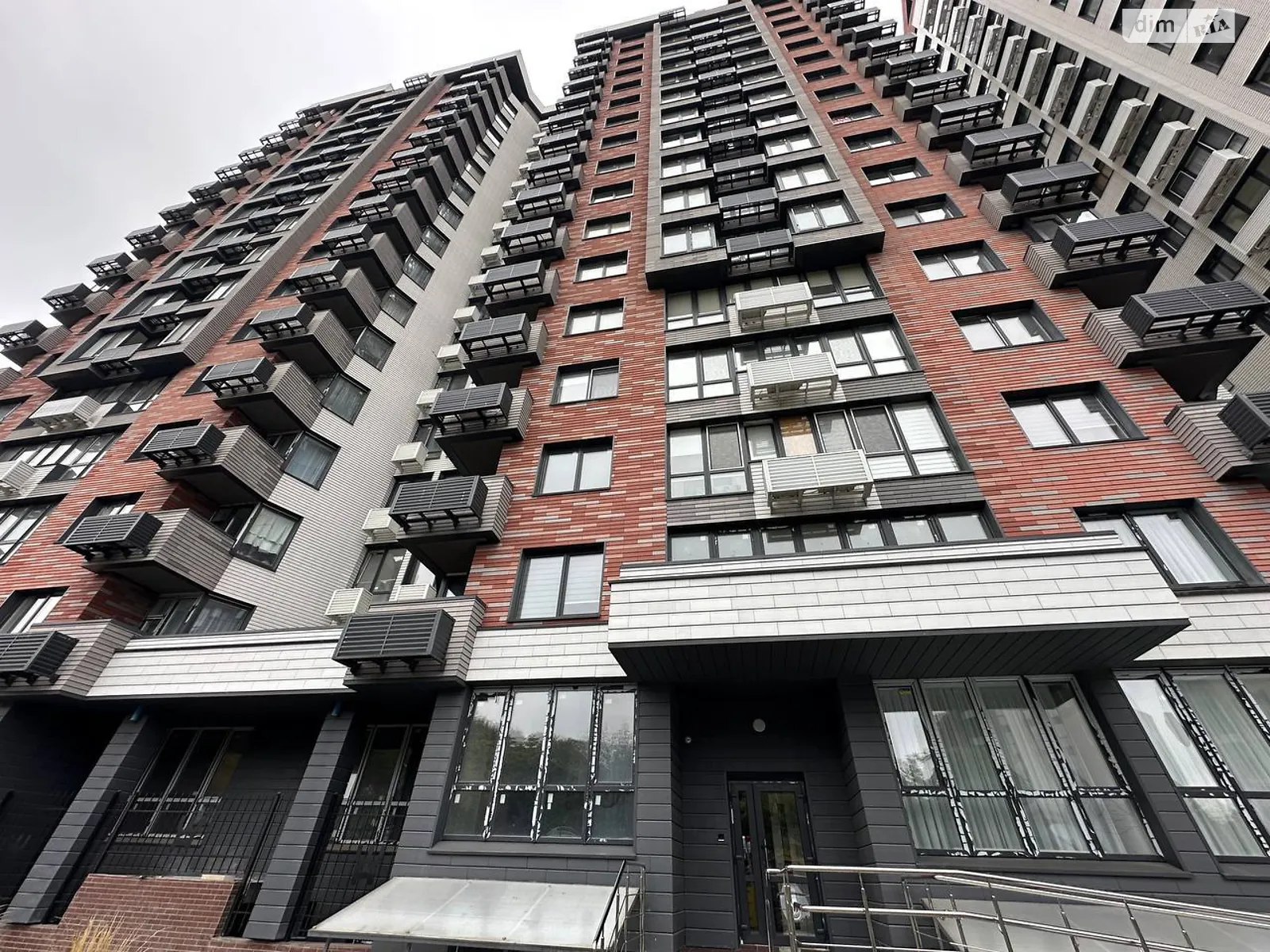 ул. Костанайская, 13 Голосеев Киев ЖК West House Демиевская - фото 1