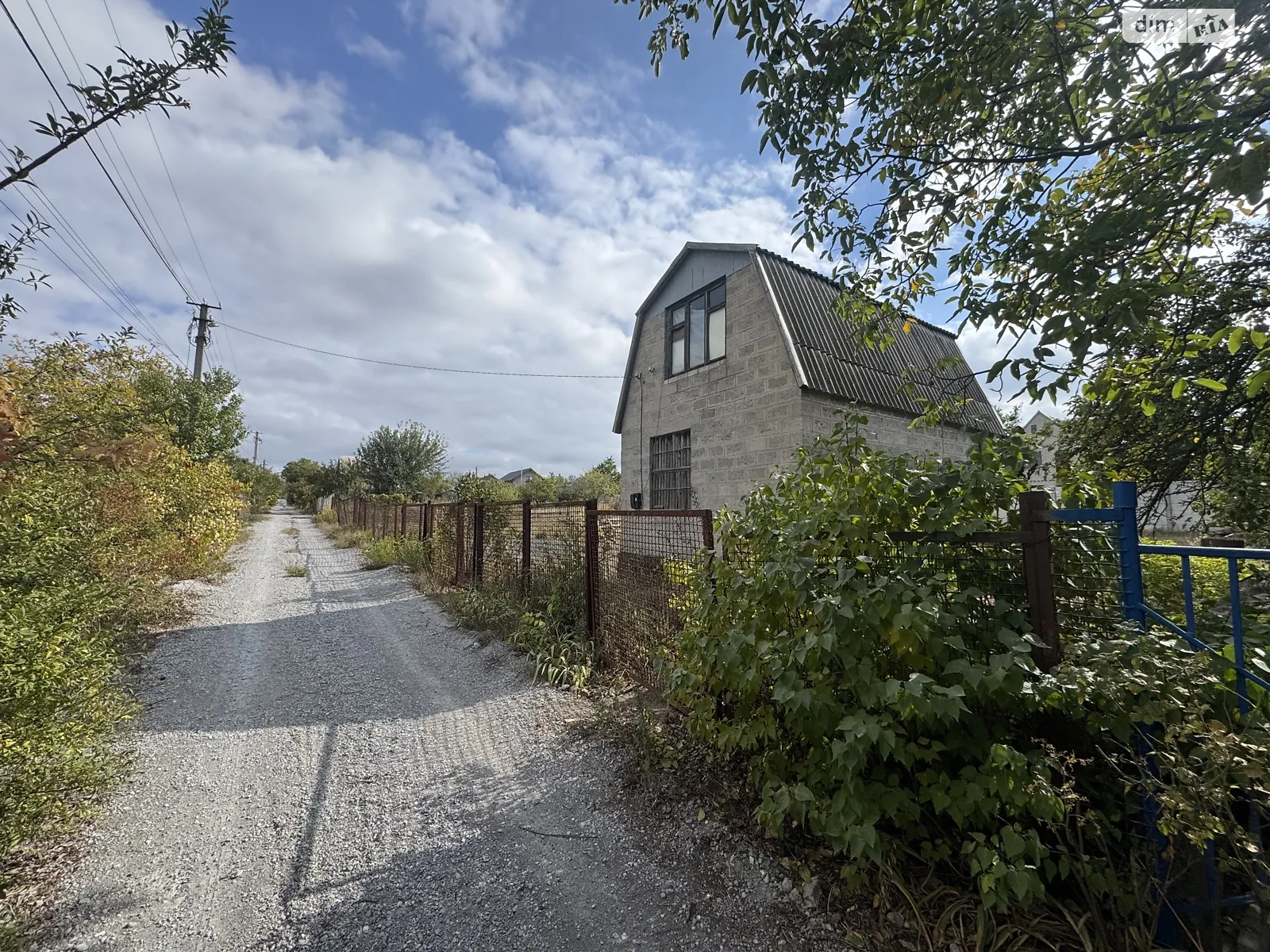 Продается дом на 2 этажа 55 кв. м с бассейном, цена: 12000 $ - фото 1