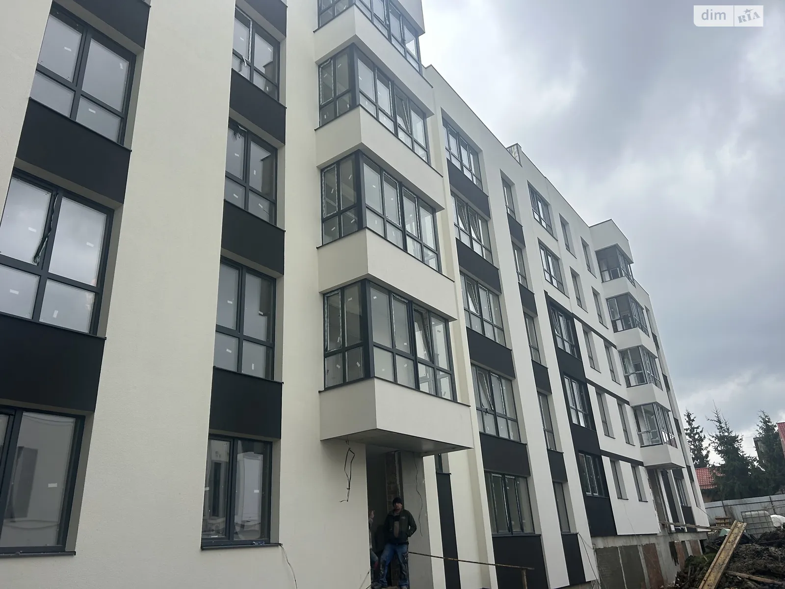 Продается 1-комнатная квартира 46 кв. м в Солонке, ул. Ивана Рубчака, 1 - фото 1