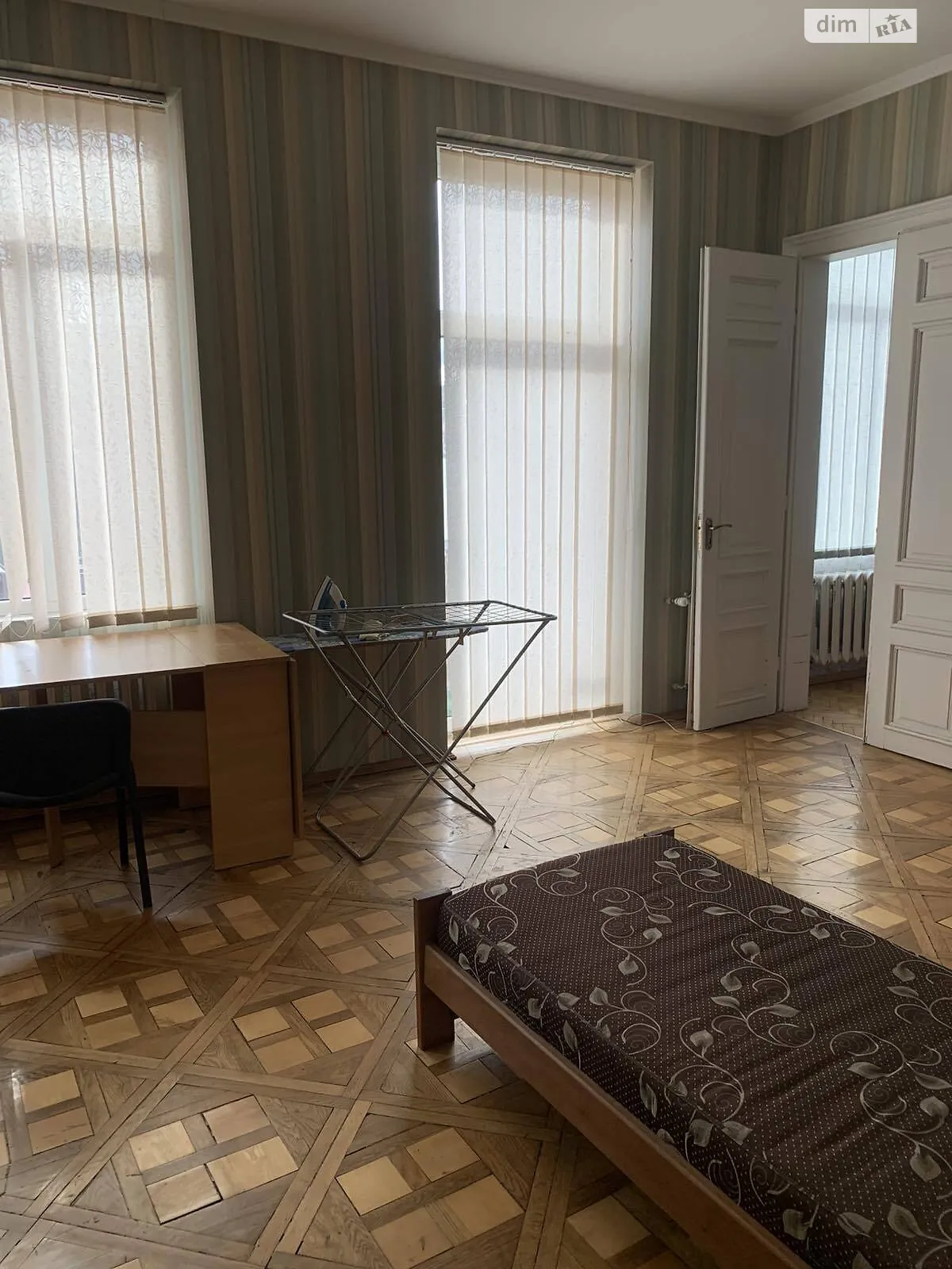 Сдается в аренду 3-комнатная квартира 82 кв. м в Ивано-Франковске, ул. Стрельцов Сечевых, 6 - фото 1