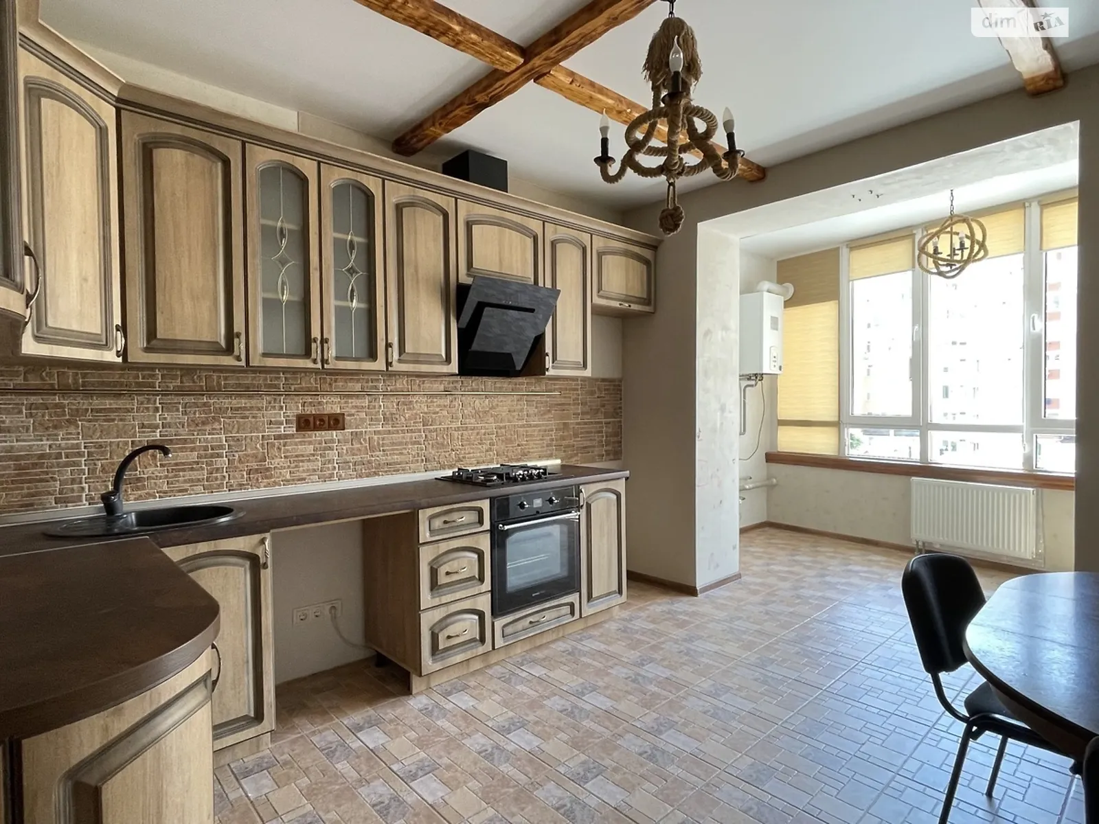Продается 2-комнатная квартира 72 кв. м в Хмельницком, цена: 79999 $ - фото 1