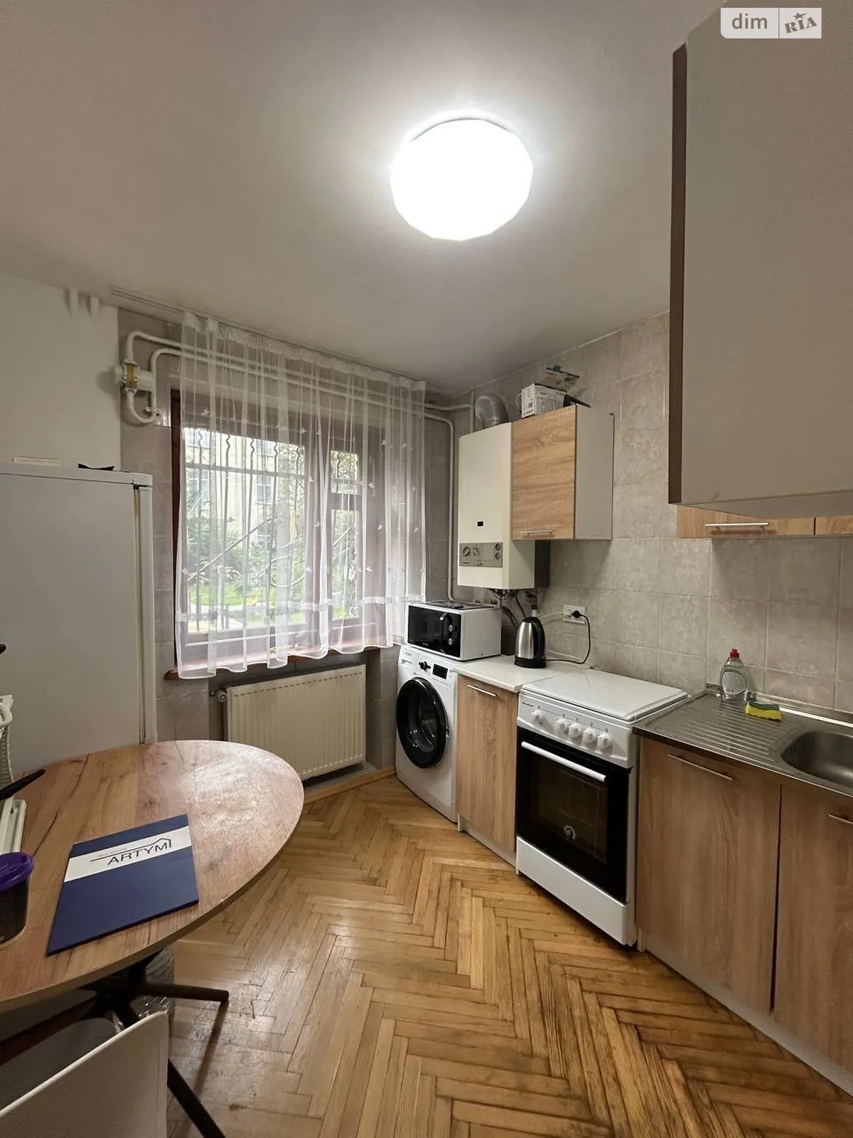 Продается 1-комнатная квартира 31.6 кв. м в Львове, ул. Лычаковская - фото 1