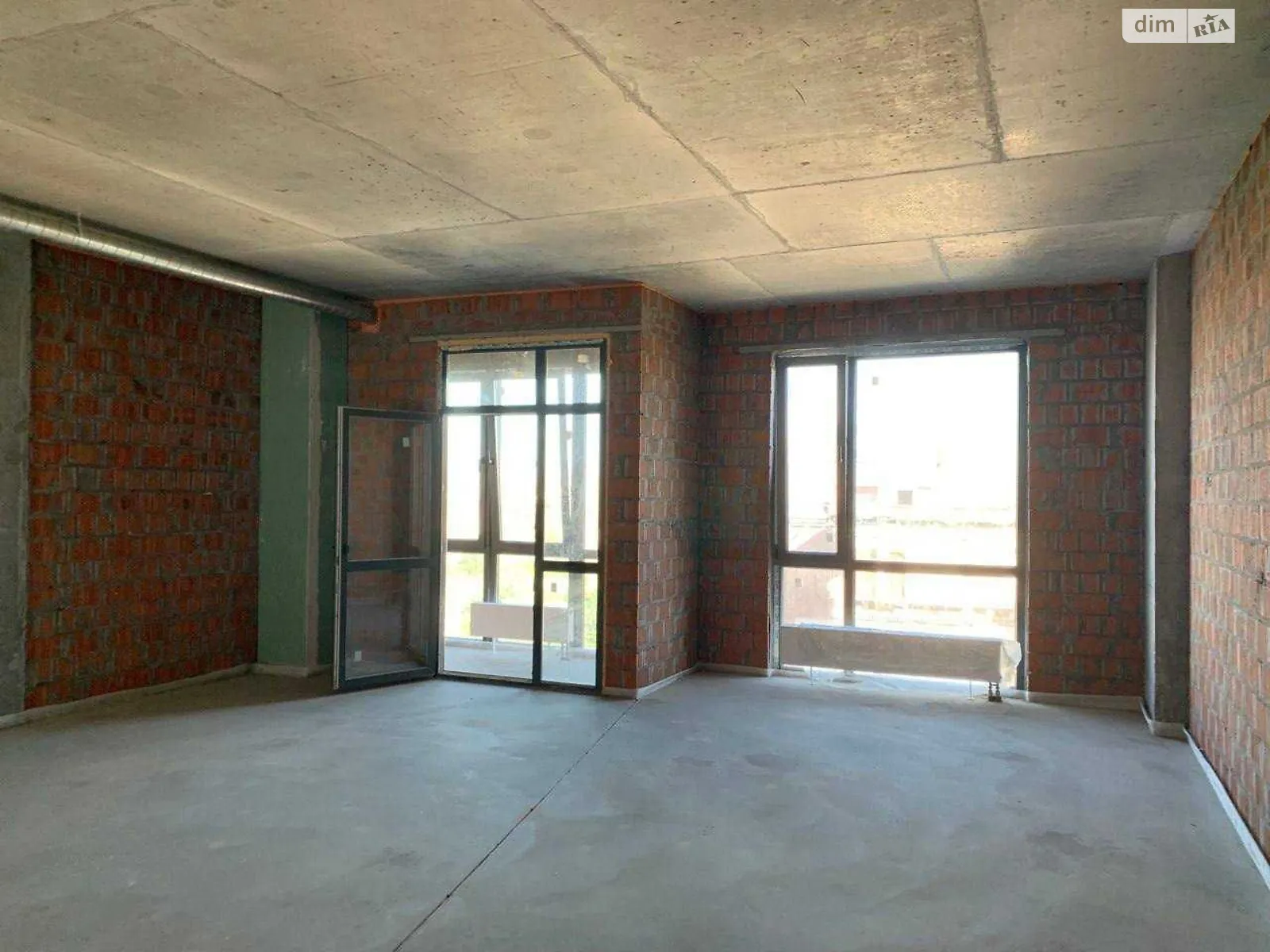 Продається 3-кімнатна квартира 105 кв. м у Дніпрі, вул. Короленка, 22А корпус 3 - фото 1