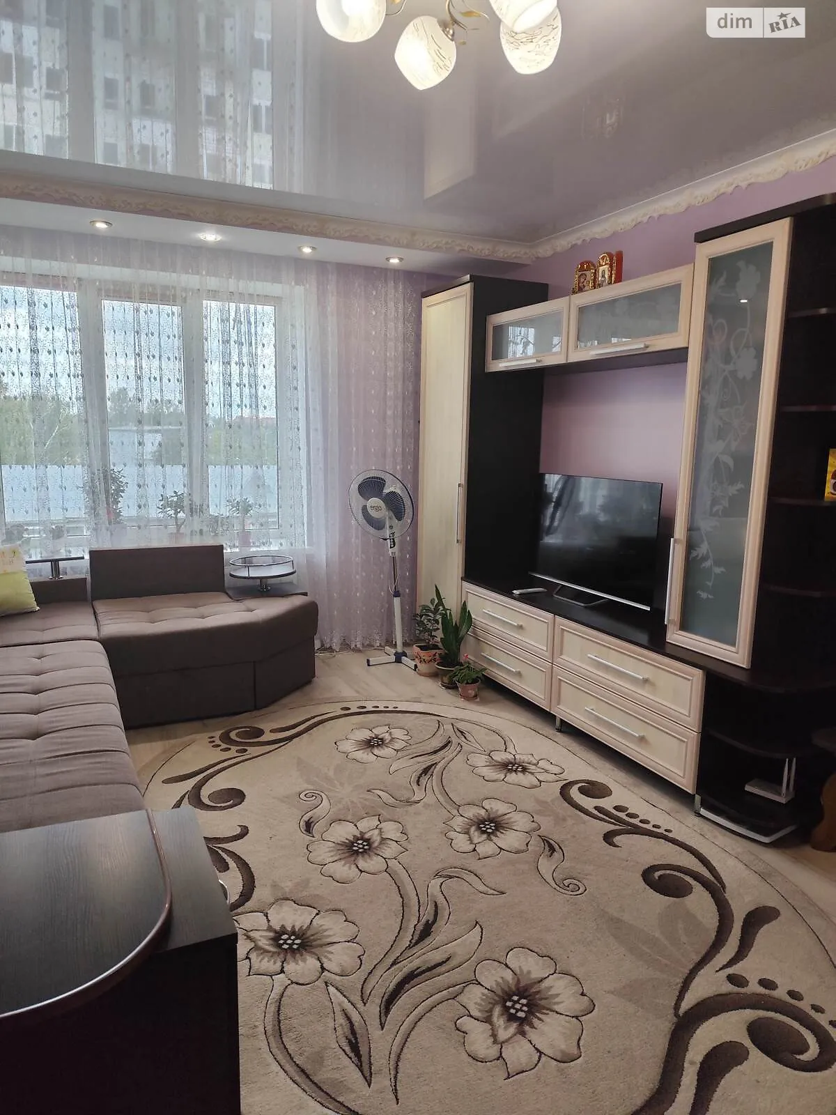 1-кімнатна квартира 46 кв. м у Тернополі, вул. Будного Степана - фото 1