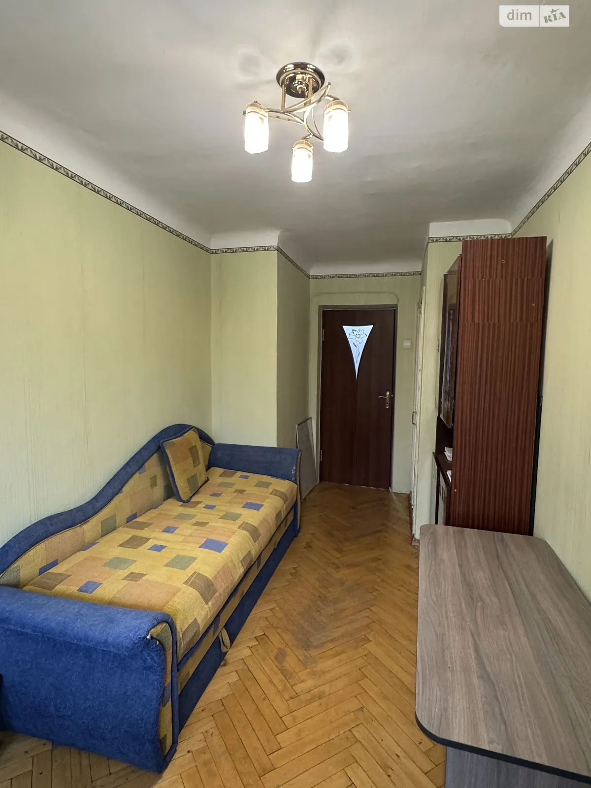 Продается 3-комнатная квартира 54 кв. м в Боярке, ул. Богдана Хмельницкого - фото 1