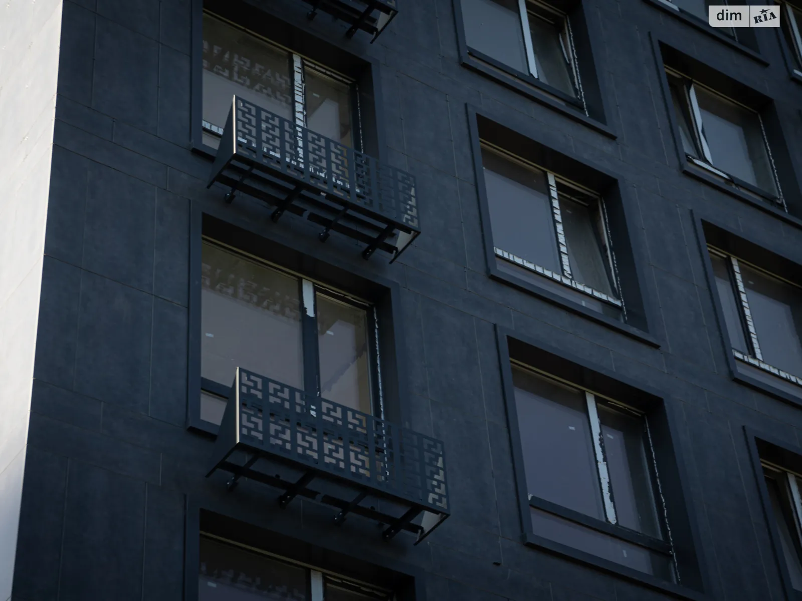 Продається 2-кімнатна квартира 56.83 кв. м у Києві, вул. Івана Кочерги, 17А - фото 1