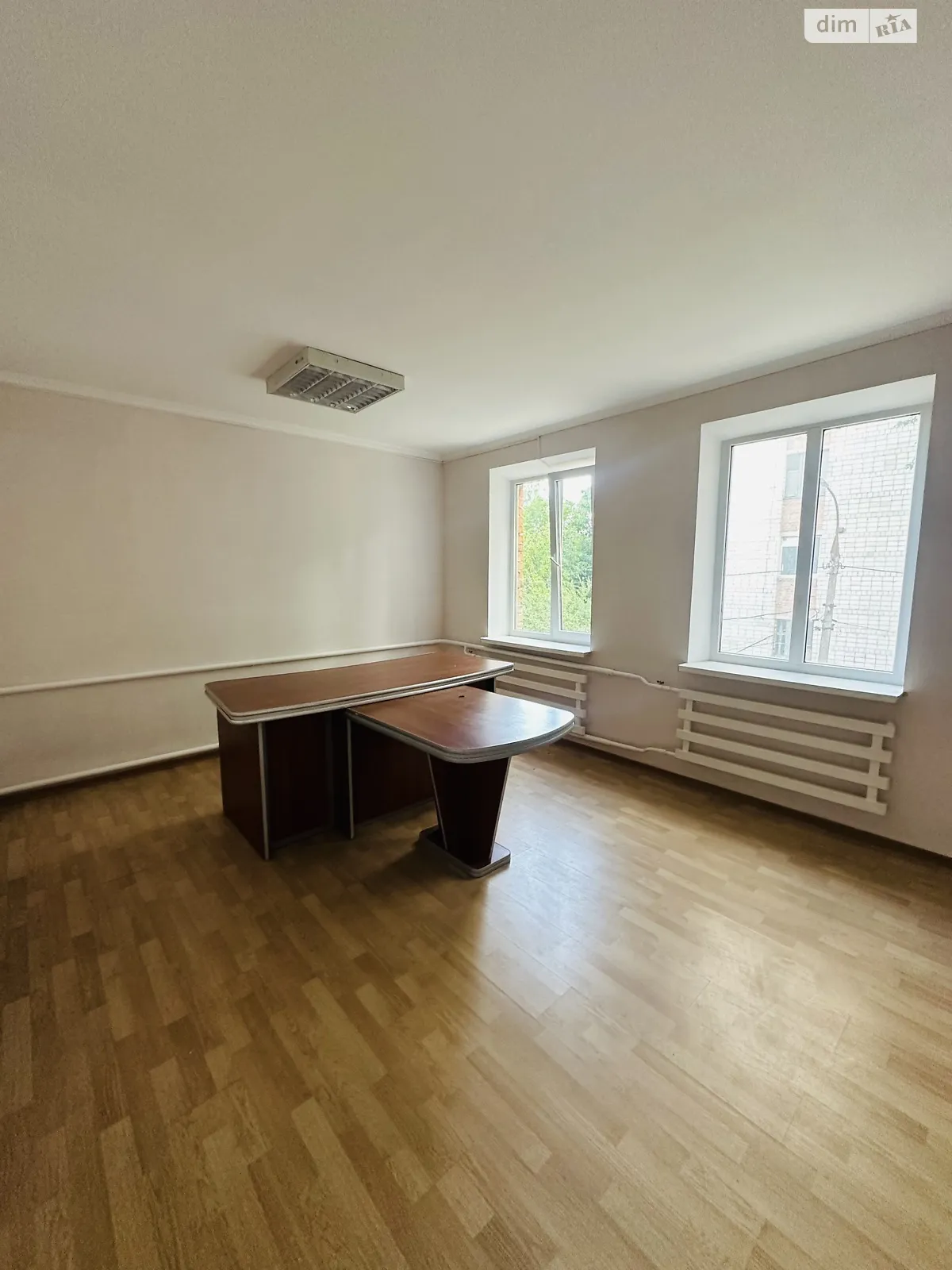 Сдается в аренду офис 155 кв. м в бизнес-центре, цена: 39800 грн - фото 1