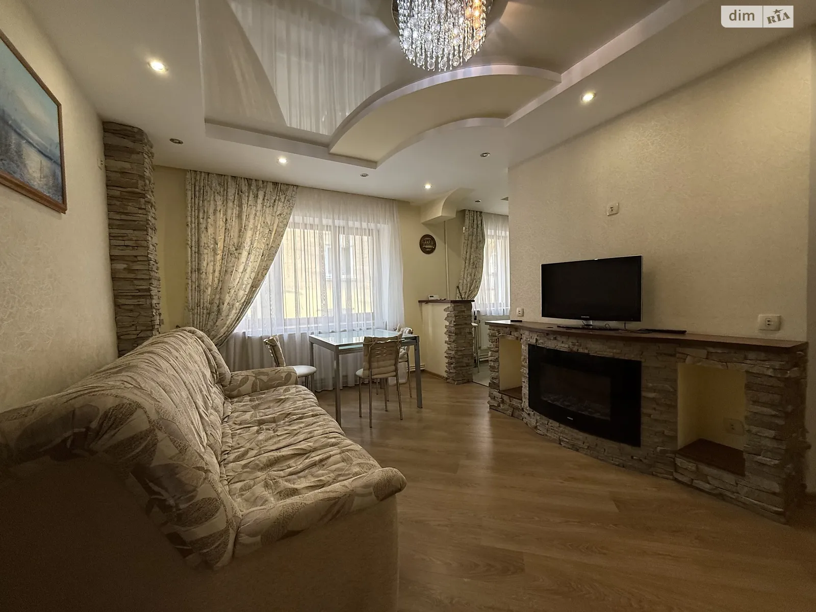 2-кімнатна квартира 50 кв. м у Тернополі, вул. Над Ставом - фото 1