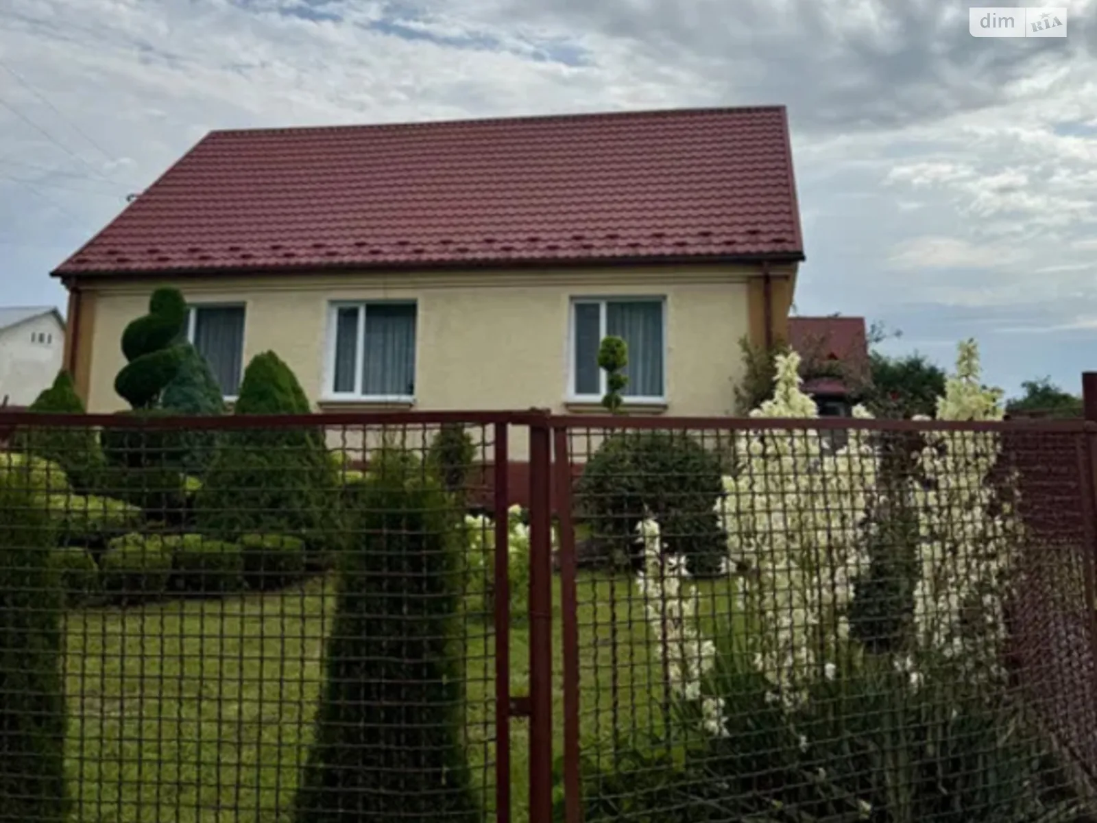 Продается одноэтажный дом 140 кв. м с баней/сауной, цена: 67000 $ - фото 1