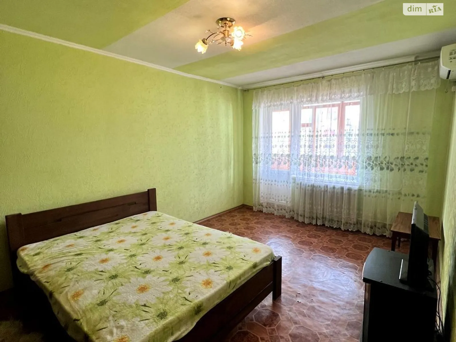 Продається 1-кімнатна квартира 35.6 кв. м у Києві, просп. Володимира Івасюка, 37 - фото 1