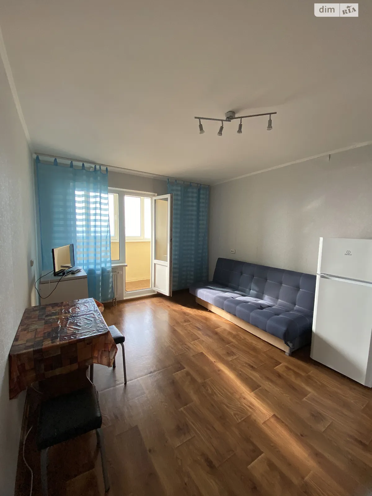 Продается 1-комнатная квартира 49 кв. м в Вышгороде, ул. Кургузова, 11Б - фото 1
