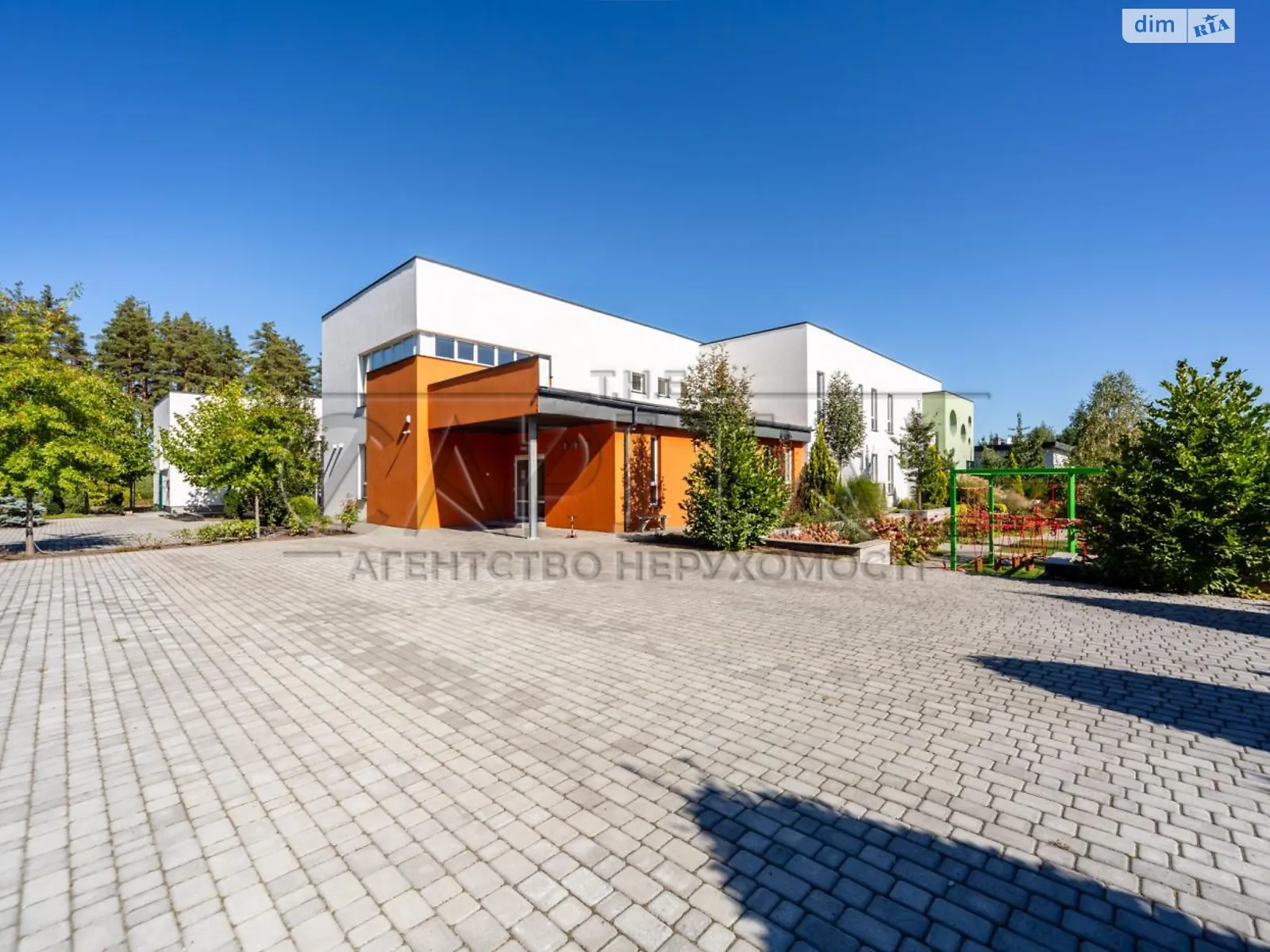 Продается одноэтажный дом 236 кв. м с верандой, цена: 290000 $ - фото 1