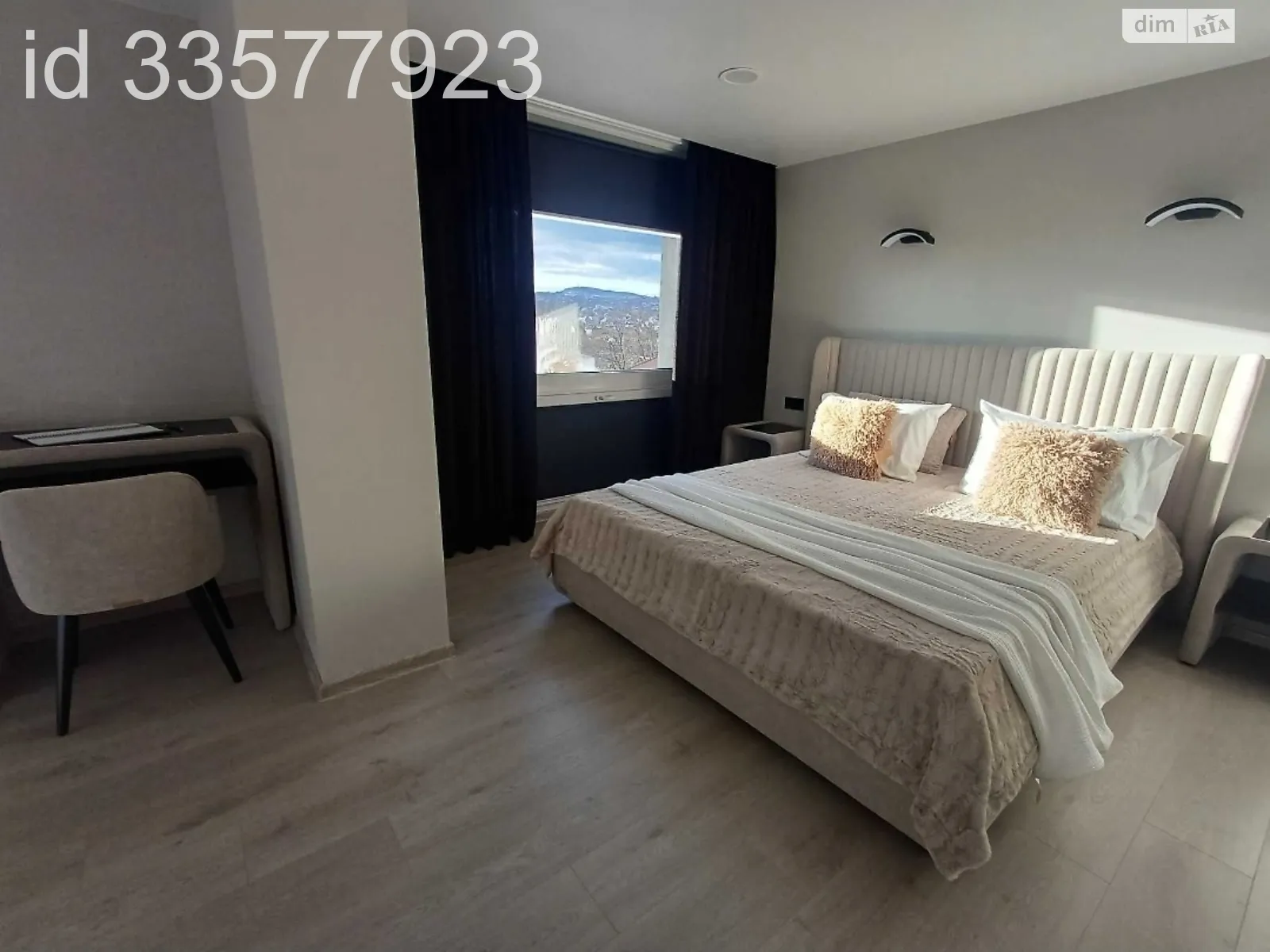 Продается 1-комнатная квартира 41.2 кв. м в Черновцах - фото 1