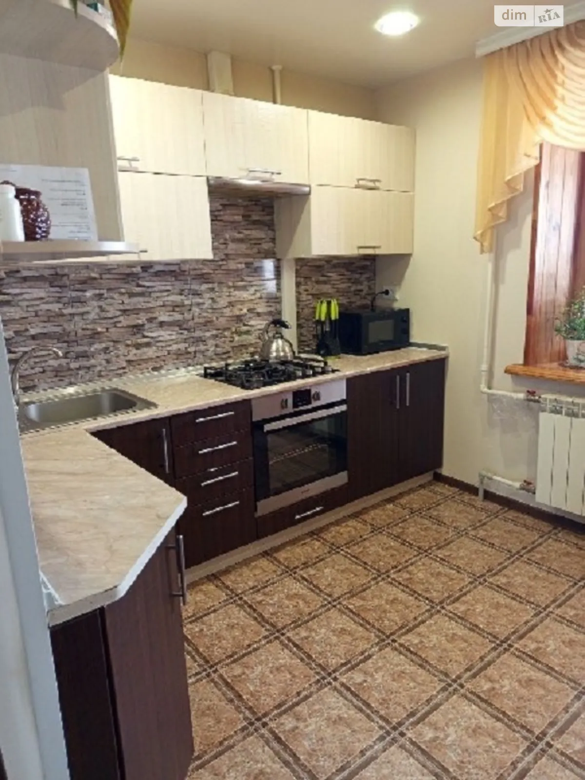 3-комнатная квартира 68 кв. м в Запорожье, ул. Петра Сагайдачного(Бородинская) - фото 1