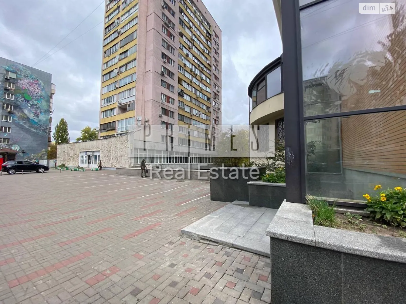 Сдается в аренду помещения свободного назначения 933 кв. м в 21-этажном здании, цена: 10200 $ - фото 1