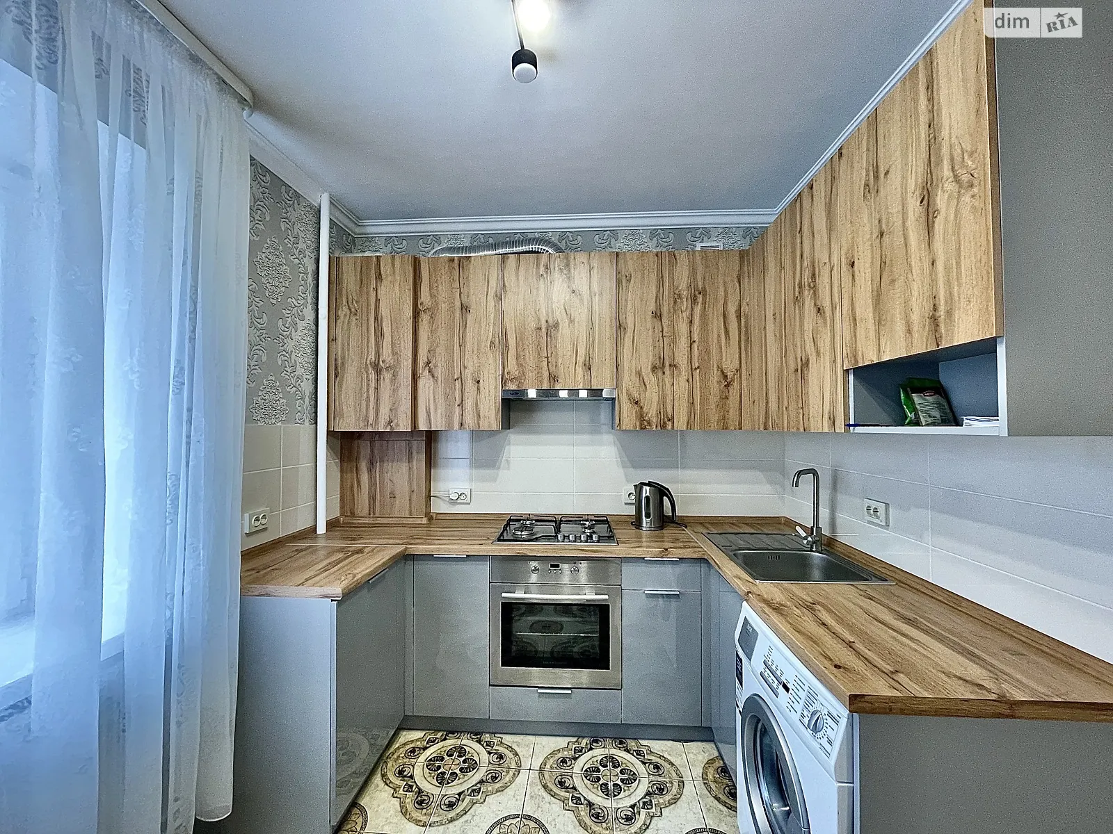 2-комнатная квартира 60 кв. м в Тернополе, ул. Карпенко, 30 - фото 1